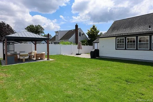 269 Suffolk Avenue, Oyster Bay, NY, 4 Bedrooms Bedrooms, 7 Rooms Rooms,1 BathroomBathrooms,Residential,For Rent,Suffolk,0,1039575 269 Suffolk Avenue, Oyster Bay, NY, 4 Bedrooms Bedrooms, 7 Rooms Rooms,1 BathroomBathrooms,Residential,For Rent,Suffolk,0,1039575