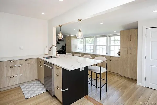 269 Suffolk Avenue, Oyster Bay, NY, 4 Bedrooms Bedrooms, 7 Rooms Rooms,1 BathroomBathrooms,Residential,For Rent,Suffolk,0,1039575 269 Suffolk Avenue, Oyster Bay, NY, 4 Bedrooms Bedrooms, 7 Rooms Rooms,1 BathroomBathrooms,Residential,For Rent,Suffolk,0,1039575