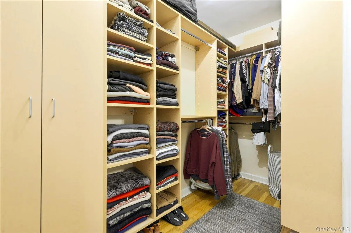 67-38 108th Street, New York, NY, 1 Bedroom Bedrooms, 4 Rooms Rooms,1 BathroomBathrooms,Residential,For Rent,108th,0,1039576 67-38 108th Street, New York, NY, 1 Bedroom Bedrooms, 4 Rooms Rooms,1 BathroomBathrooms,Residential,For Rent,108th,0,1039576
