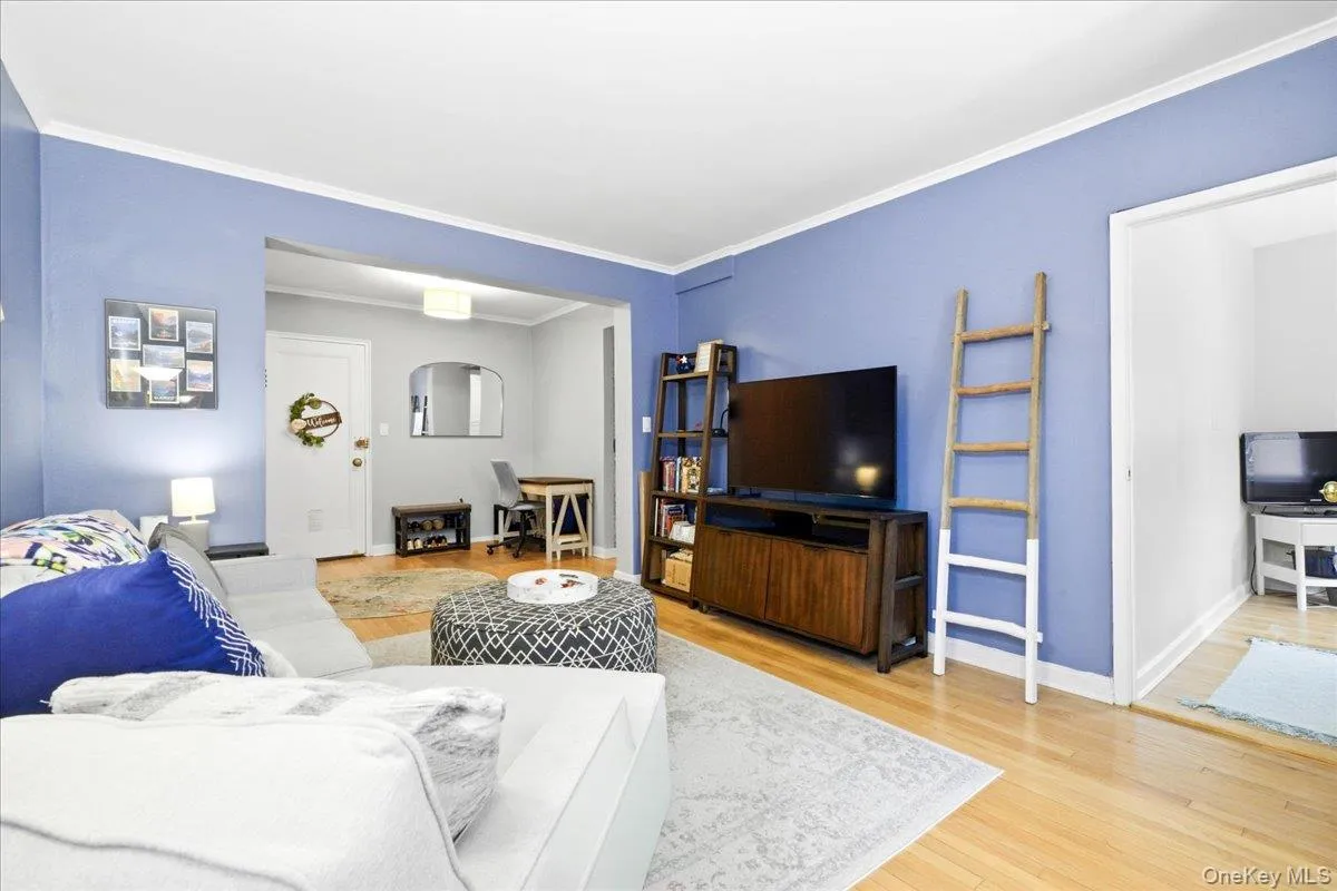 67-38 108th Street, New York, NY, 1 Bedroom Bedrooms, 4 Rooms Rooms,1 BathroomBathrooms,Residential,For Rent,108th,0,1039576 67-38 108th Street, New York, NY, 1 Bedroom Bedrooms, 4 Rooms Rooms,1 BathroomBathrooms,Residential,For Rent,108th,0,1039576