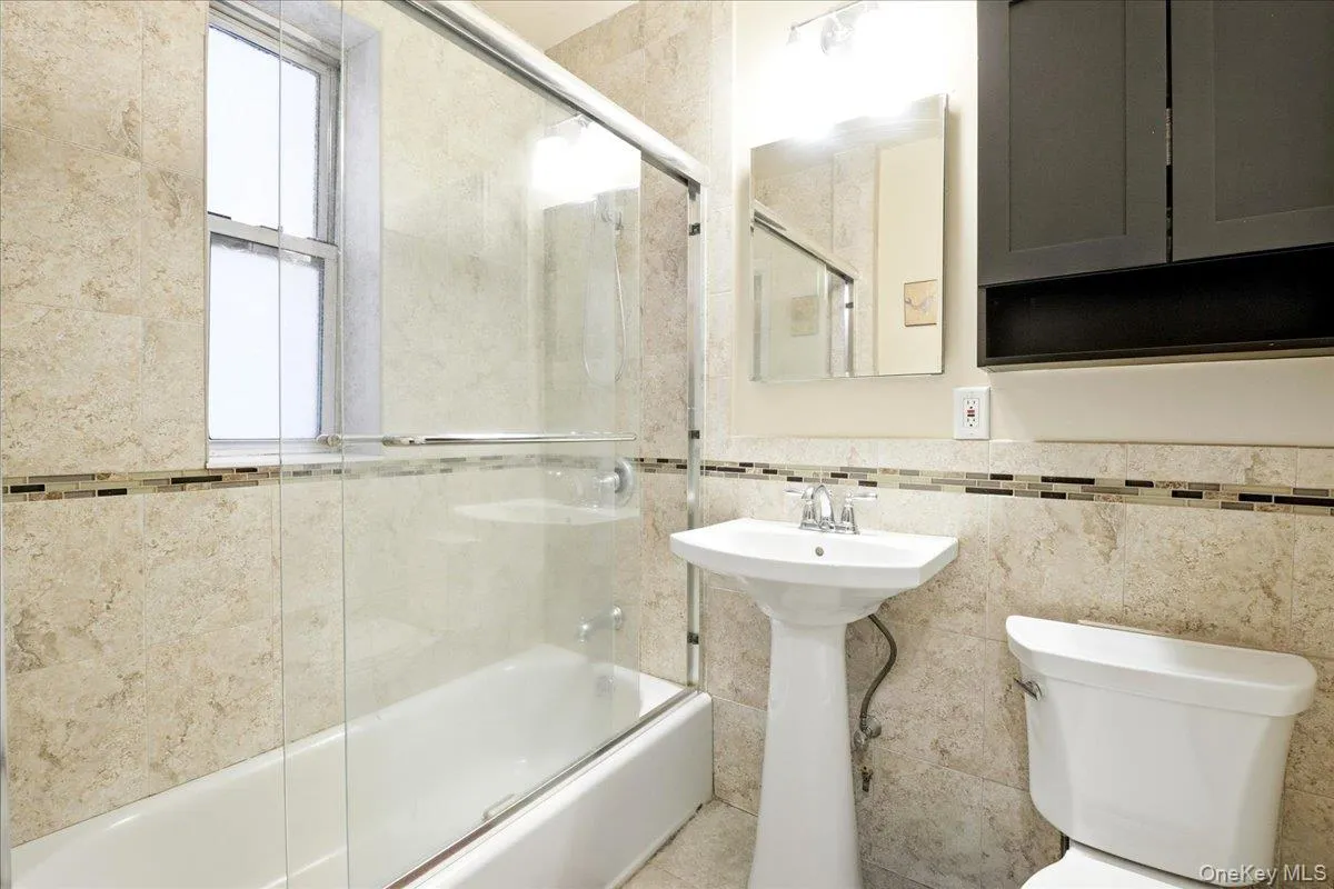 67-38 108th Street, New York, NY, 1 Bedroom Bedrooms, 4 Rooms Rooms,1 BathroomBathrooms,Residential,For Rent,108th,0,1039576 67-38 108th Street, New York, NY, 1 Bedroom Bedrooms, 4 Rooms Rooms,1 BathroomBathrooms,Residential,For Rent,108th,0,1039576