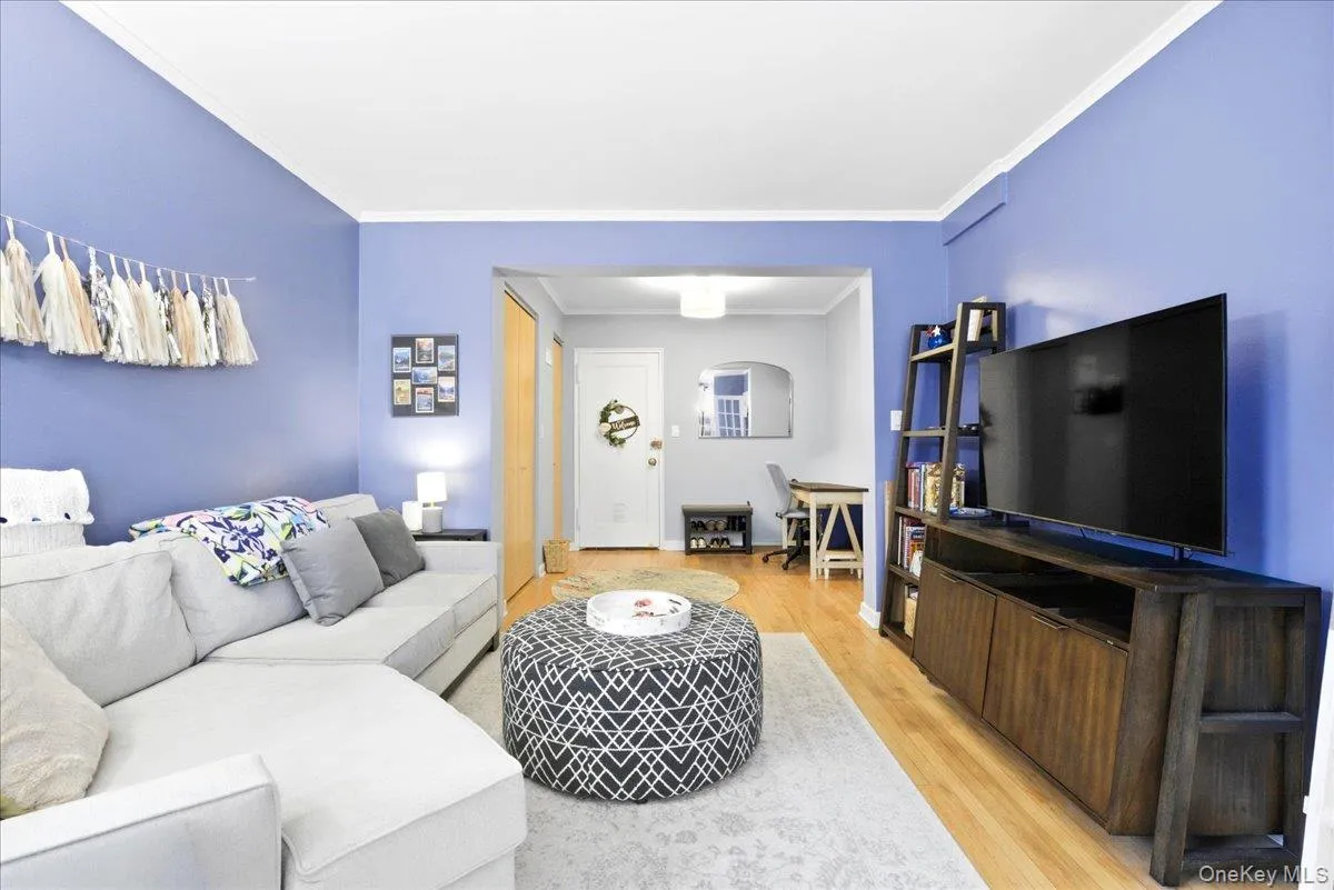 67-38 108th Street, New York, NY, 1 Bedroom Bedrooms, 4 Rooms Rooms,1 BathroomBathrooms,Residential,For Rent,108th,0,1039576 67-38 108th Street, New York, NY, 1 Bedroom Bedrooms, 4 Rooms Rooms,1 BathroomBathrooms,Residential,For Rent,108th,0,1039576