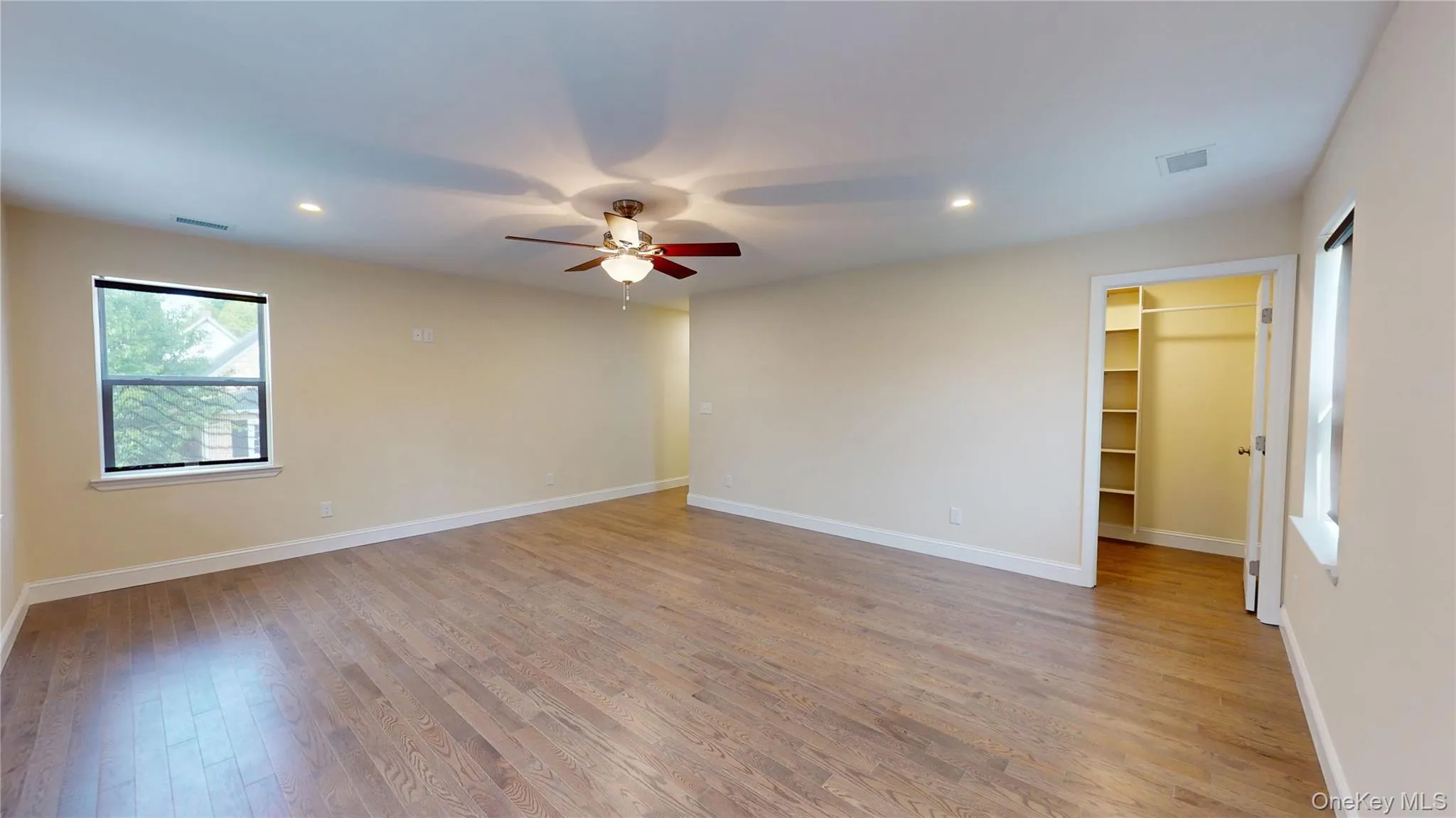 Primary Bedroom has 2 Walk-In Closets! Primary Bedroom has 2 Walk-In Closets!