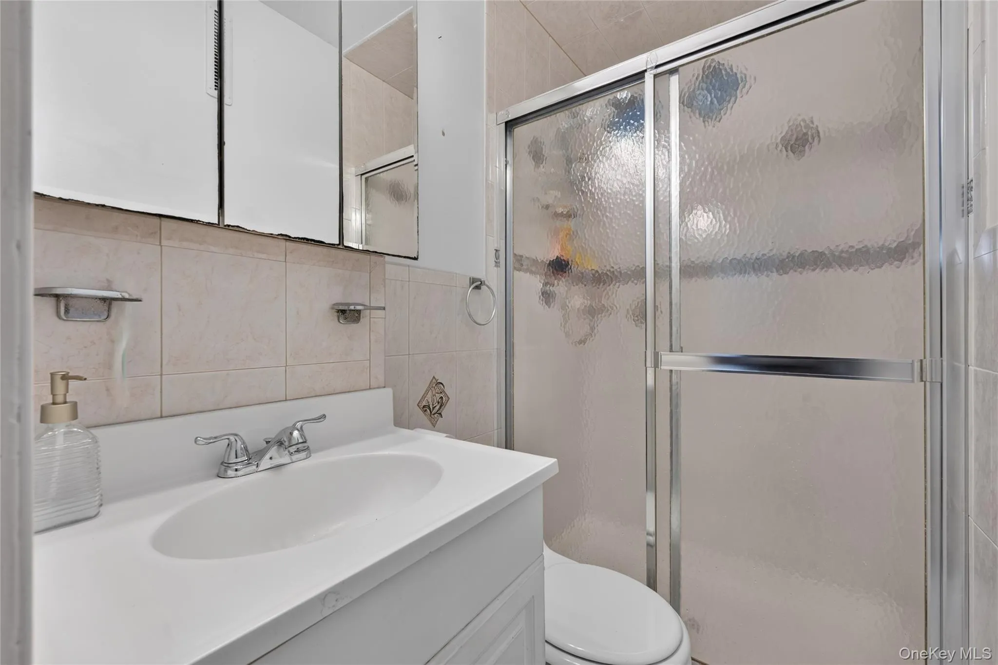 22118 110th Avenue, New York, NY, 4 Bedrooms Bedrooms, 11 Rooms Rooms,2 BathroomsBathrooms,Residential,For Rent,110th,0,1039579 22118 110th Avenue, New York, NY, 4 Bedrooms Bedrooms, 11 Rooms Rooms,2 BathroomsBathrooms,Residential,For Rent,110th,0,1039579