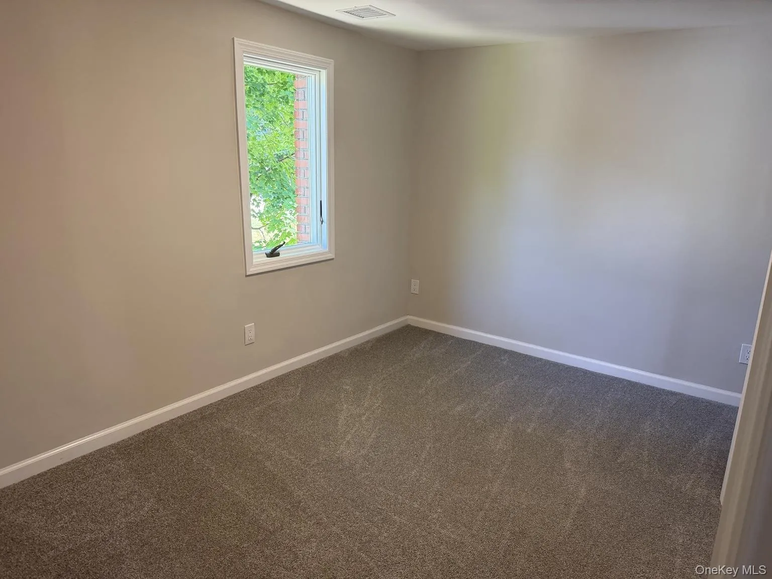 926 Hawkins Avenue, Brookhaven, NY, 5 Bedrooms Bedrooms, 8 Rooms Rooms,2 BathroomsBathrooms,Residential,For Rent,Hawkins,0,1039580 926 Hawkins Avenue, Brookhaven, NY, 5 Bedrooms Bedrooms, 8 Rooms Rooms,2 BathroomsBathrooms,Residential,For Rent,Hawkins,0,1039580