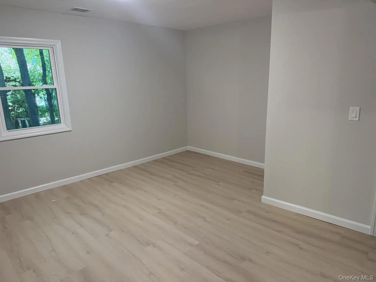926 Hawkins Avenue, Brookhaven, NY, 5 Bedrooms Bedrooms, 8 Rooms Rooms,2 BathroomsBathrooms,Residential,For Rent,Hawkins,0,1039580 926 Hawkins Avenue, Brookhaven, NY, 5 Bedrooms Bedrooms, 8 Rooms Rooms,2 BathroomsBathrooms,Residential,For Rent,Hawkins,0,1039580