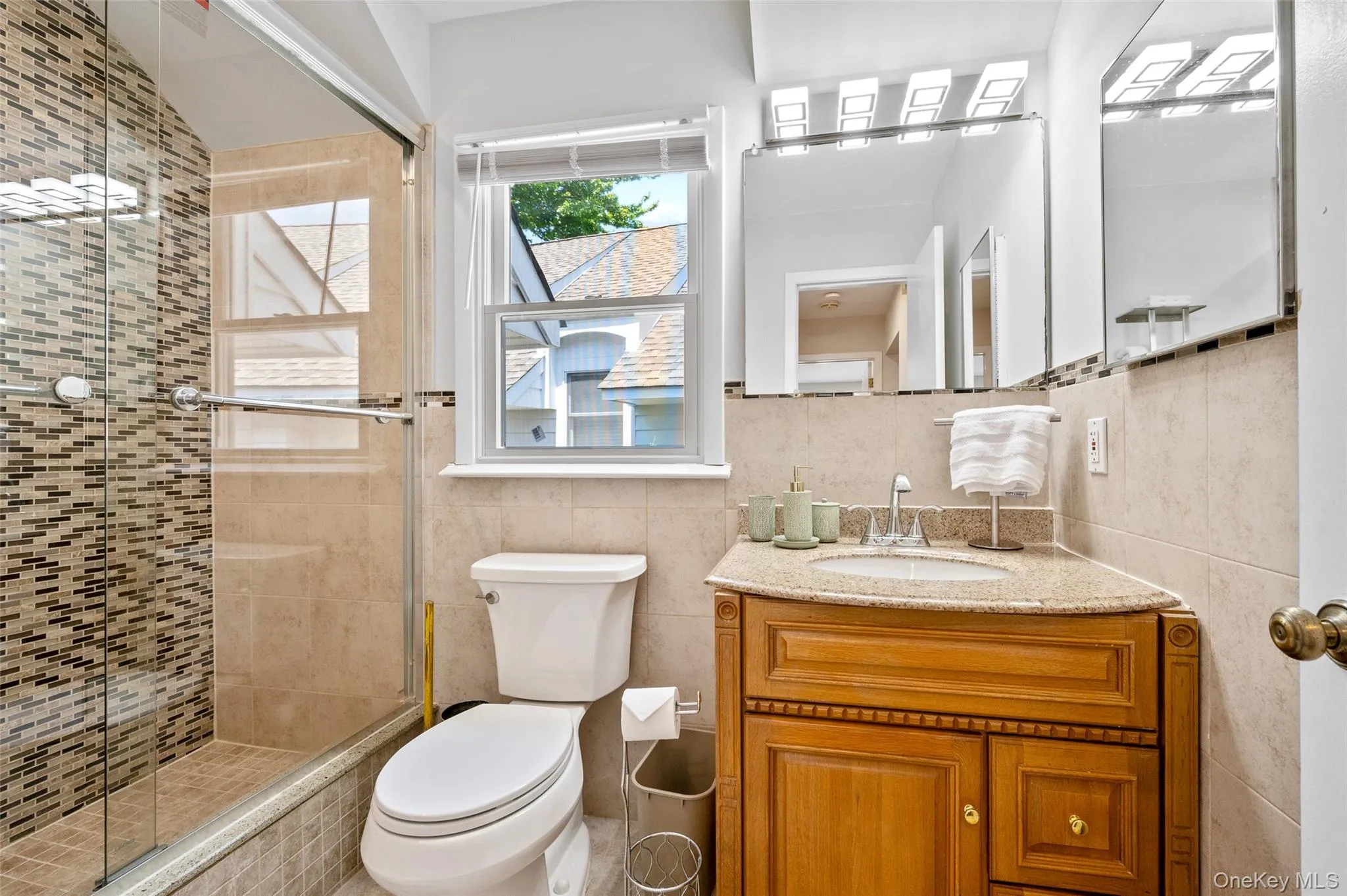 49 Canoe Place Road, Southampton, NY, 1 Bedroom Bedrooms, 4 Rooms Rooms,1 BathroomBathrooms,Residential Lease,For Rent,Canoe Place,0,1039581 49 Canoe Place Road, Southampton, NY, 1 Bedroom Bedrooms, 4 Rooms Rooms,1 BathroomBathrooms,Residential Lease,For Rent,Canoe Place,0,1039581