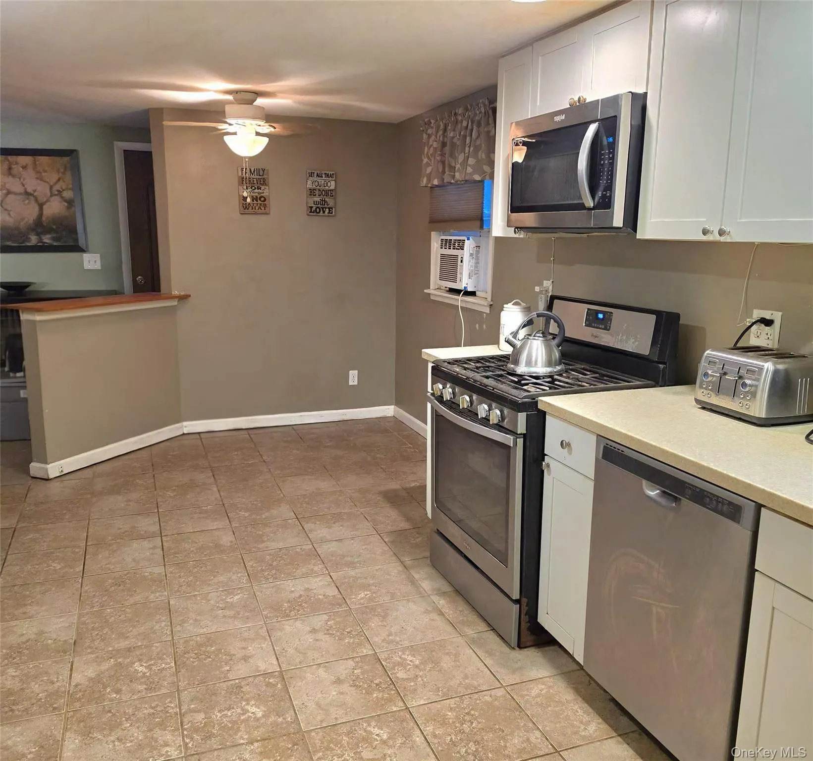 2220 Bruynswick Road, Shawangunk, NY, 3 Bedrooms Bedrooms, 5 Rooms Rooms,1 BathroomBathrooms,Residential,For Rent,Bruynswick,0,1039586 2220 Bruynswick Road, Shawangunk, NY, 3 Bedrooms Bedrooms, 5 Rooms Rooms,1 BathroomBathrooms,Residential,For Rent,Bruynswick,0,1039586