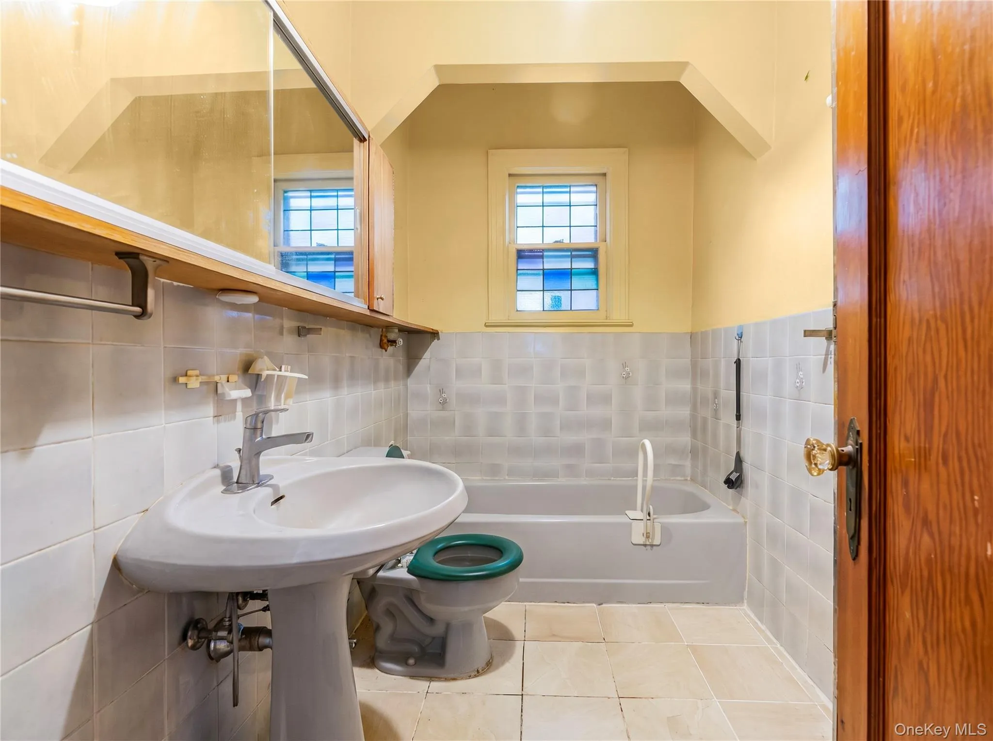 205-13 114th Drive, New York, NY, 6 Bedrooms Bedrooms, 12 Rooms Rooms,2 BathroomsBathrooms,Residential,For Rent,114th,0,1039589 205-13 114th Drive, New York, NY, 6 Bedrooms Bedrooms, 12 Rooms Rooms,2 BathroomsBathrooms,Residential,For Rent,114th,0,1039589