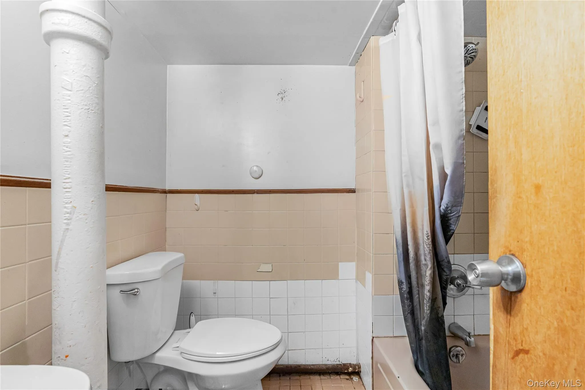 205-13 114th Drive, New York, NY, 6 Bedrooms Bedrooms, 12 Rooms Rooms,2 BathroomsBathrooms,Residential,For Rent,114th,0,1039589 205-13 114th Drive, New York, NY, 6 Bedrooms Bedrooms, 12 Rooms Rooms,2 BathroomsBathrooms,Residential,For Rent,114th,0,1039589