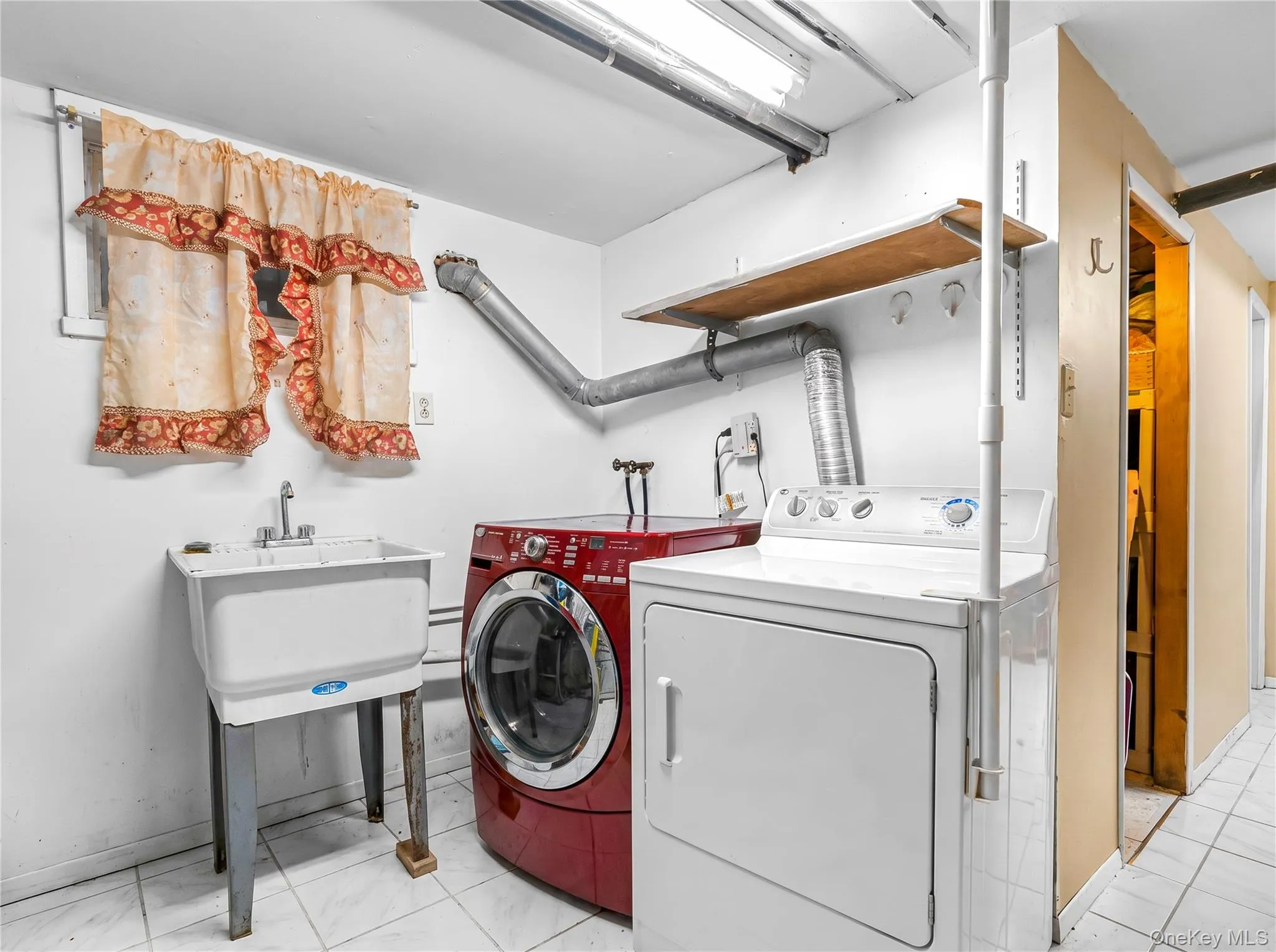 205-13 114th Drive, New York, NY, 6 Bedrooms Bedrooms, 12 Rooms Rooms,2 BathroomsBathrooms,Residential,For Rent,114th,0,1039589 205-13 114th Drive, New York, NY, 6 Bedrooms Bedrooms, 12 Rooms Rooms,2 BathroomsBathrooms,Residential,For Rent,114th,0,1039589