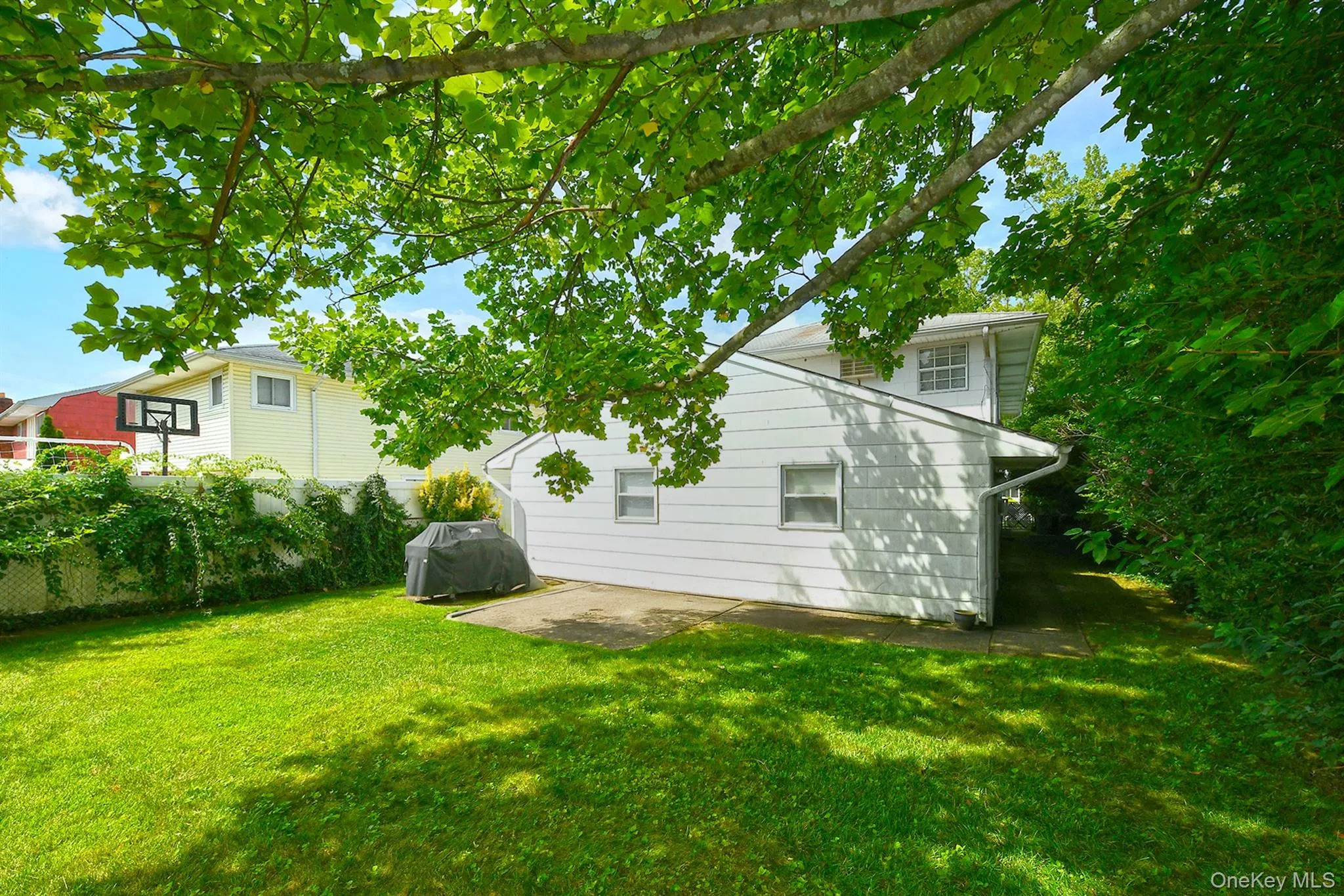 1699 Meadowbrook Road, Hempstead, NY, 5 Bedrooms Bedrooms, 8 Rooms Rooms,3 BathroomsBathrooms,Residential,For Rent,Meadowbrook,0,1039593 1699 Meadowbrook Road, Hempstead, NY, 5 Bedrooms Bedrooms, 8 Rooms Rooms,3 BathroomsBathrooms,Residential,For Rent,Meadowbrook,0,1039593