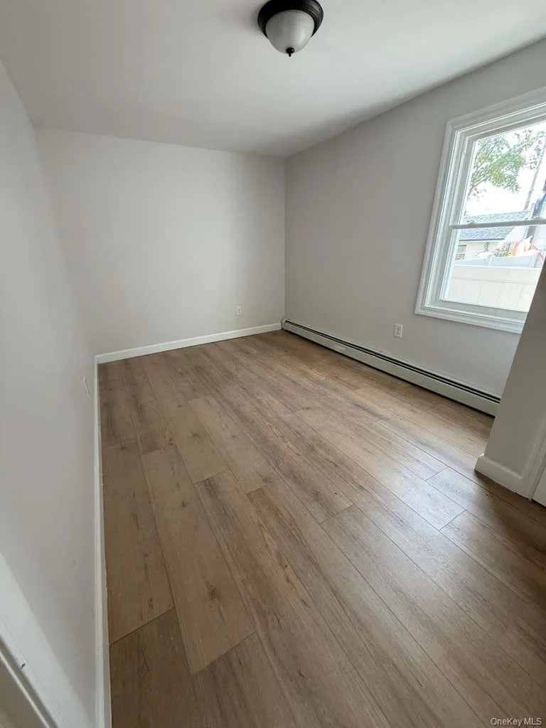 47 Newport Road, Hempstead, NY, 2 Bedrooms Bedrooms, 4 Rooms Rooms,1 BathroomBathrooms,Residential Lease,For Rent,Newport,0,1039594 47 Newport Road, Hempstead, NY, 2 Bedrooms Bedrooms, 4 Rooms Rooms,1 BathroomBathrooms,Residential Lease,For Rent,Newport,0,1039594