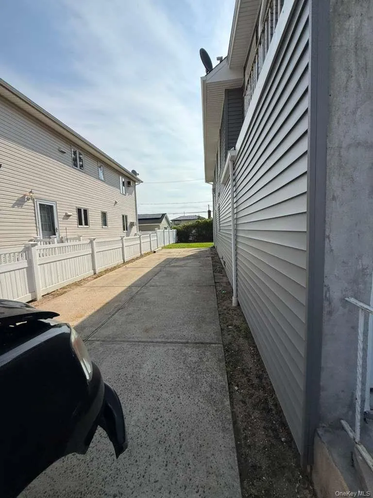 47 Newport Road, Hempstead, NY, 2 Bedrooms Bedrooms, 4 Rooms Rooms,1 BathroomBathrooms,Residential Lease,For Rent,Newport,0,1039594 47 Newport Road, Hempstead, NY, 2 Bedrooms Bedrooms, 4 Rooms Rooms,1 BathroomBathrooms,Residential Lease,For Rent,Newport,0,1039594