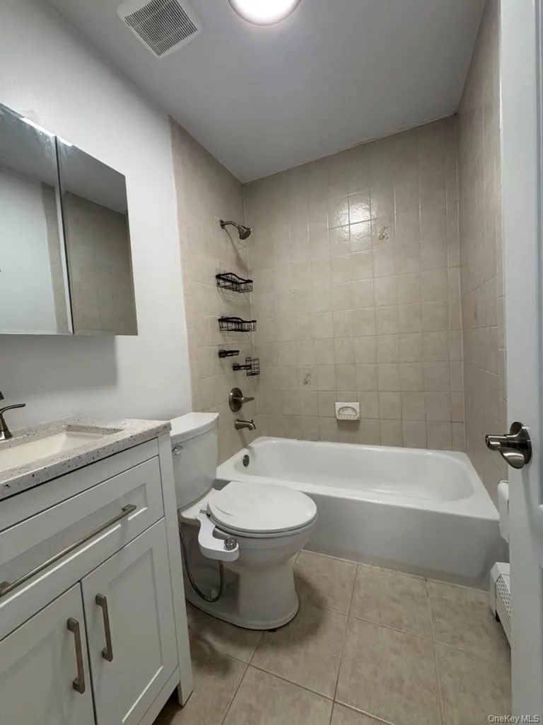 39 Seymour Drive, Brookhaven, NY, 3 Bedrooms Bedrooms, 8 Rooms Rooms,2 BathroomsBathrooms,Residential,For Rent,Seymour,0,1039597 39 Seymour Drive, Brookhaven, NY, 3 Bedrooms Bedrooms, 8 Rooms Rooms,2 BathroomsBathrooms,Residential,For Rent,Seymour,0,1039597