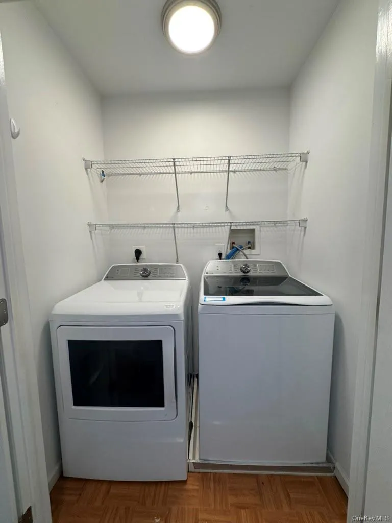 39 Seymour Drive, Brookhaven, NY, 3 Bedrooms Bedrooms, 8 Rooms Rooms,2 BathroomsBathrooms,Residential,For Rent,Seymour,0,1039597 39 Seymour Drive, Brookhaven, NY, 3 Bedrooms Bedrooms, 8 Rooms Rooms,2 BathroomsBathrooms,Residential,For Rent,Seymour,0,1039597