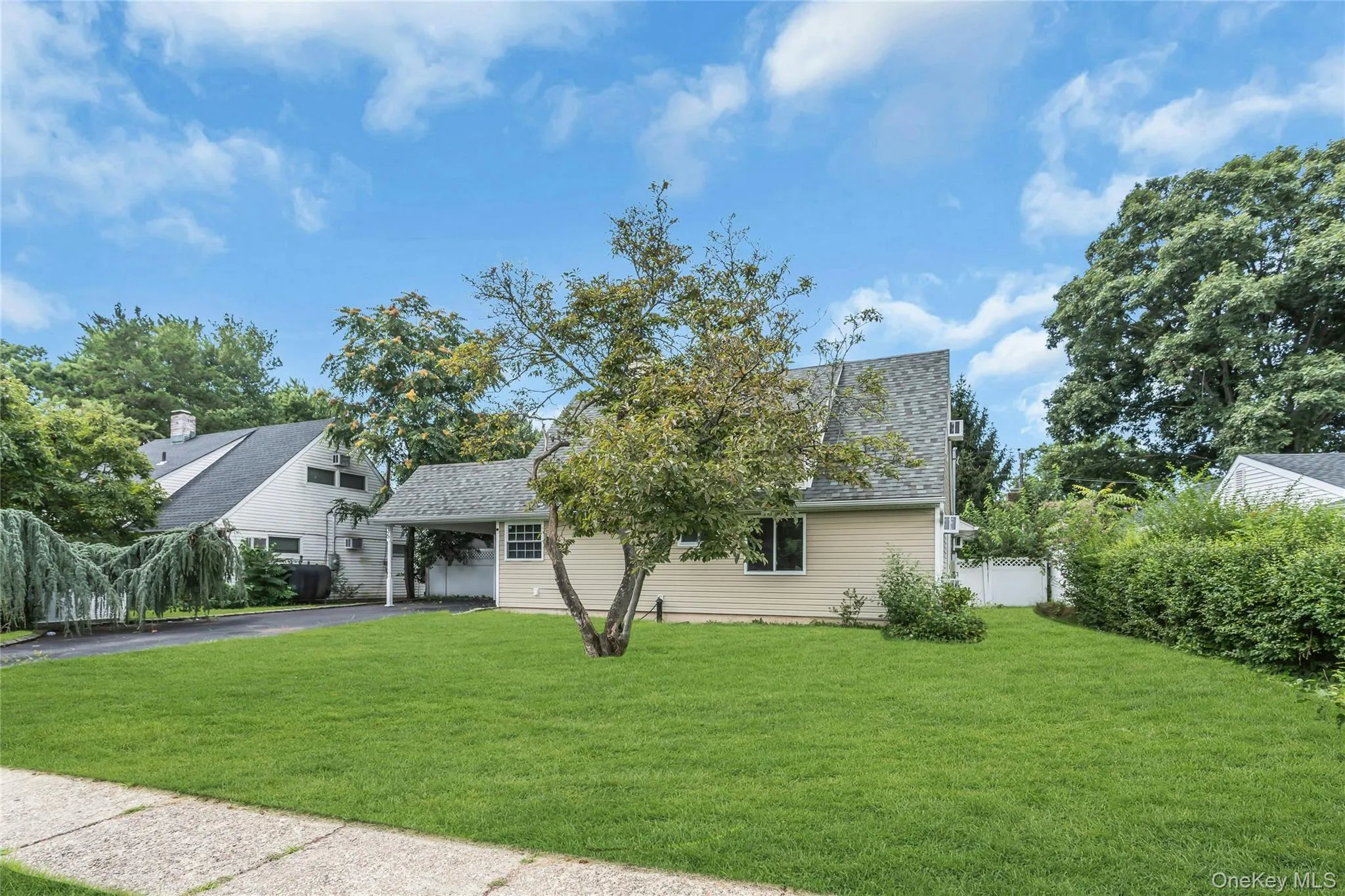 36 Atlas Lane, Oyster Bay, NY, 5 Bedrooms Bedrooms, 7 Rooms Rooms,2 BathroomsBathrooms,Residential,For Rent,Atlas,0,1039601 36 Atlas Lane, Oyster Bay, NY, 5 Bedrooms Bedrooms, 7 Rooms Rooms,2 BathroomsBathrooms,Residential,For Rent,Atlas,0,1039601