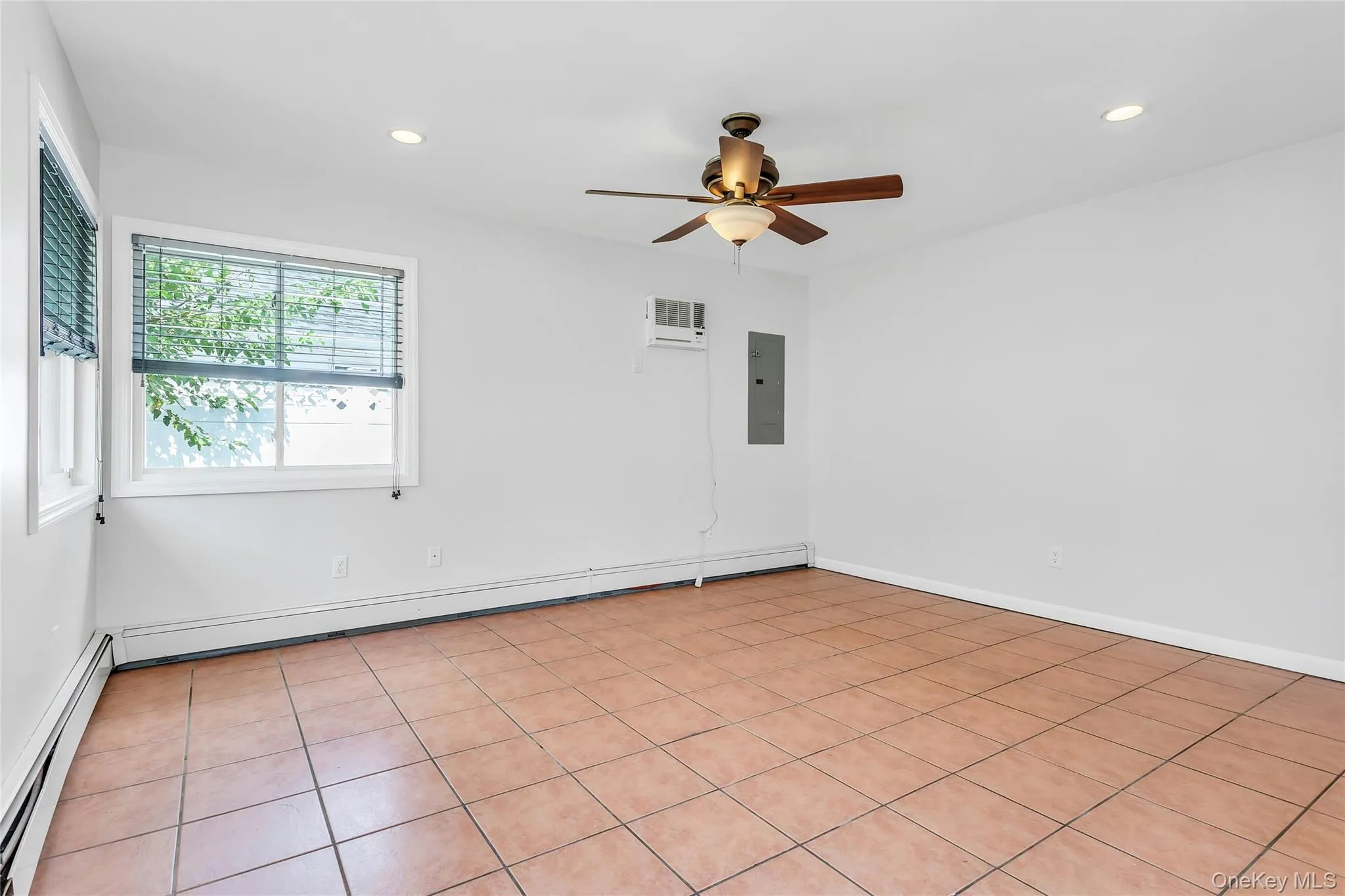 36 Atlas Lane, Oyster Bay, NY, 5 Bedrooms Bedrooms, 7 Rooms Rooms,2 BathroomsBathrooms,Residential,For Rent,Atlas,0,1039601 36 Atlas Lane, Oyster Bay, NY, 5 Bedrooms Bedrooms, 7 Rooms Rooms,2 BathroomsBathrooms,Residential,For Rent,Atlas,0,1039601