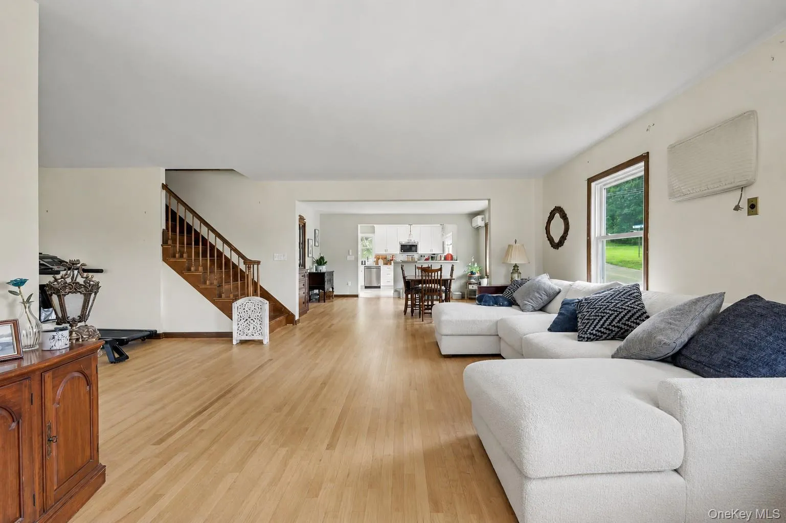 127 Highland Avenue, Cortlandt, NY, 5 Bedrooms Bedrooms, 10 Rooms Rooms,2 BathroomsBathrooms,Residential,For Rent,Highland,0,1039604 127 Highland Avenue, Cortlandt, NY, 5 Bedrooms Bedrooms, 10 Rooms Rooms,2 BathroomsBathrooms,Residential,For Rent,Highland,0,1039604