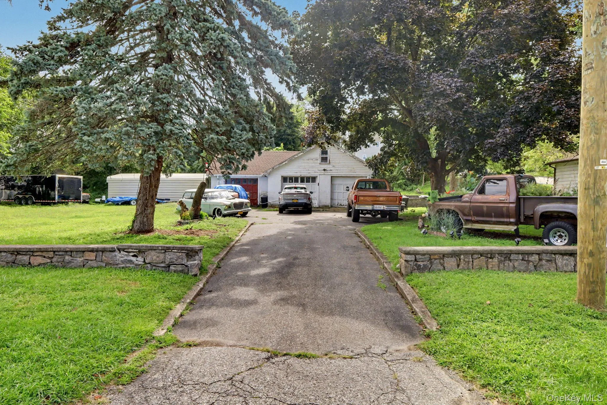 127 Highland Avenue, Cortlandt, NY, 5 Bedrooms Bedrooms, 10 Rooms Rooms,2 BathroomsBathrooms,Residential,For Rent,Highland,0,1039604 127 Highland Avenue, Cortlandt, NY, 5 Bedrooms Bedrooms, 10 Rooms Rooms,2 BathroomsBathrooms,Residential,For Rent,Highland,0,1039604