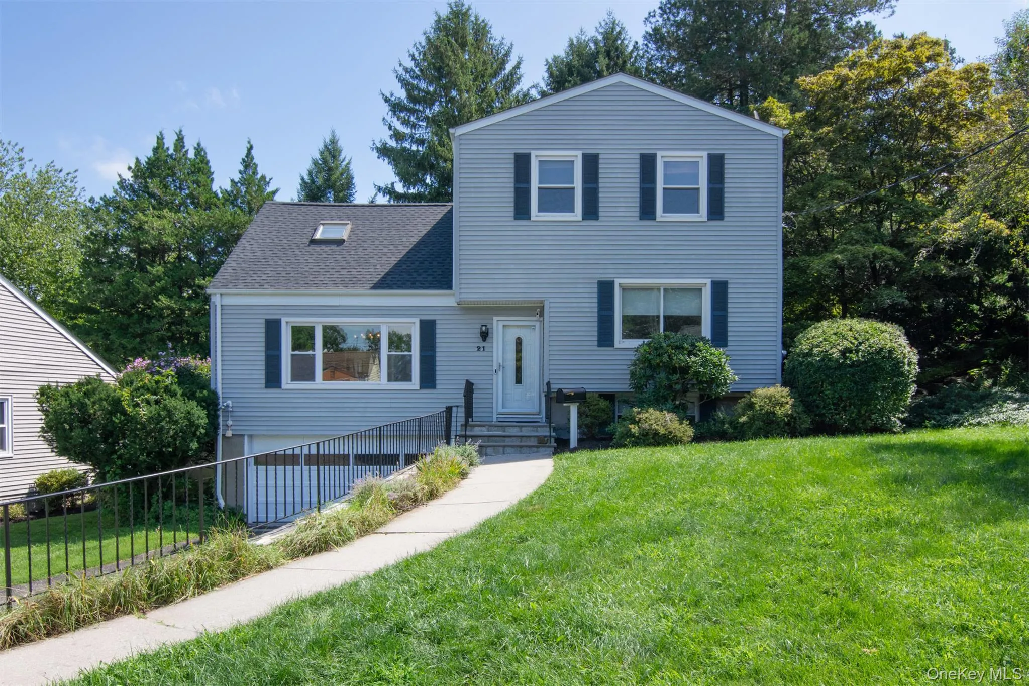 21 Eunice Court, Greenburgh, NY, 5 Bedrooms Bedrooms, 7 Rooms Rooms,3 BathroomsBathrooms,Residential,For Rent,Eunice,0,1039605 21 Eunice Court, Greenburgh, NY, 5 Bedrooms Bedrooms, 7 Rooms Rooms,3 BathroomsBathrooms,Residential,For Rent,Eunice,0,1039605