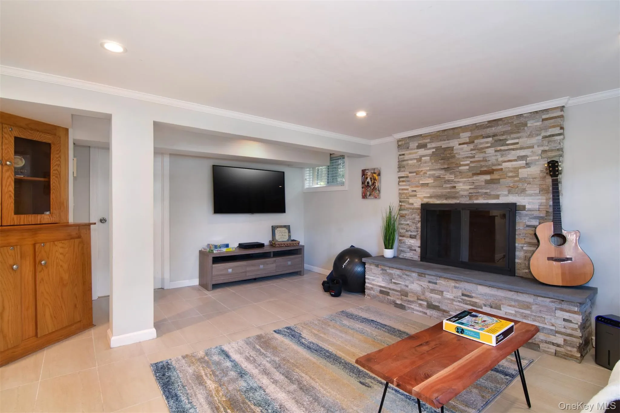 21 Eunice Court, Greenburgh, NY, 5 Bedrooms Bedrooms, 7 Rooms Rooms,3 BathroomsBathrooms,Residential,For Rent,Eunice,0,1039605 21 Eunice Court, Greenburgh, NY, 5 Bedrooms Bedrooms, 7 Rooms Rooms,3 BathroomsBathrooms,Residential,For Rent,Eunice,0,1039605
