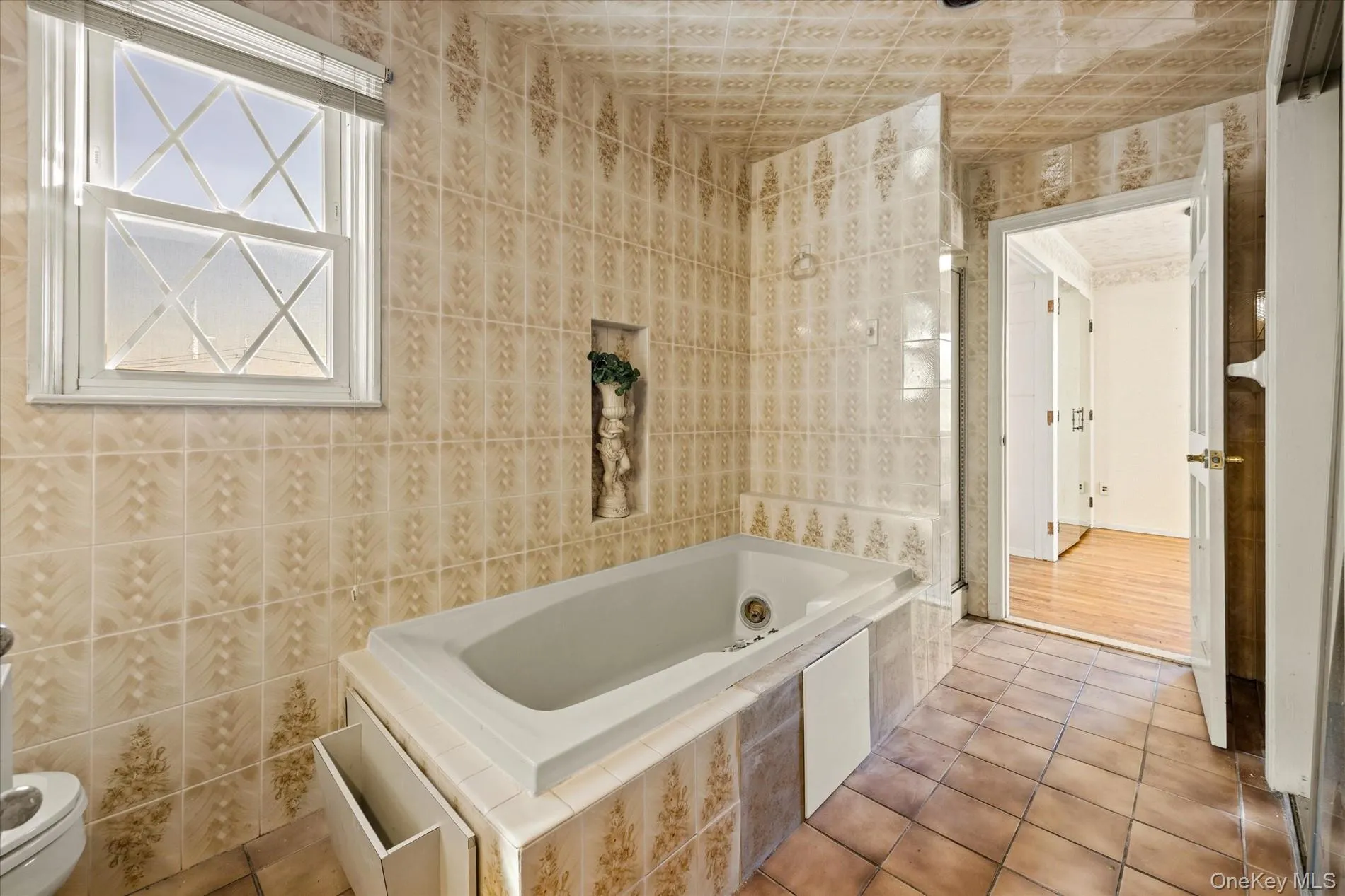 251 Perkins Avenue, Hempstead, NY, 5 Bedrooms Bedrooms, 8 Rooms Rooms,3 BathroomsBathrooms,Residential,For Rent,Perkins,0,1039609 251 Perkins Avenue, Hempstead, NY, 5 Bedrooms Bedrooms, 8 Rooms Rooms,3 BathroomsBathrooms,Residential,For Rent,Perkins,0,1039609