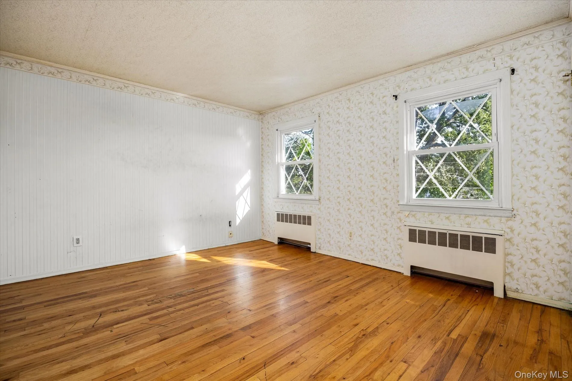 251 Perkins Avenue, Hempstead, NY, 5 Bedrooms Bedrooms, 8 Rooms Rooms,3 BathroomsBathrooms,Residential,For Rent,Perkins,0,1039609 251 Perkins Avenue, Hempstead, NY, 5 Bedrooms Bedrooms, 8 Rooms Rooms,3 BathroomsBathrooms,Residential,For Rent,Perkins,0,1039609