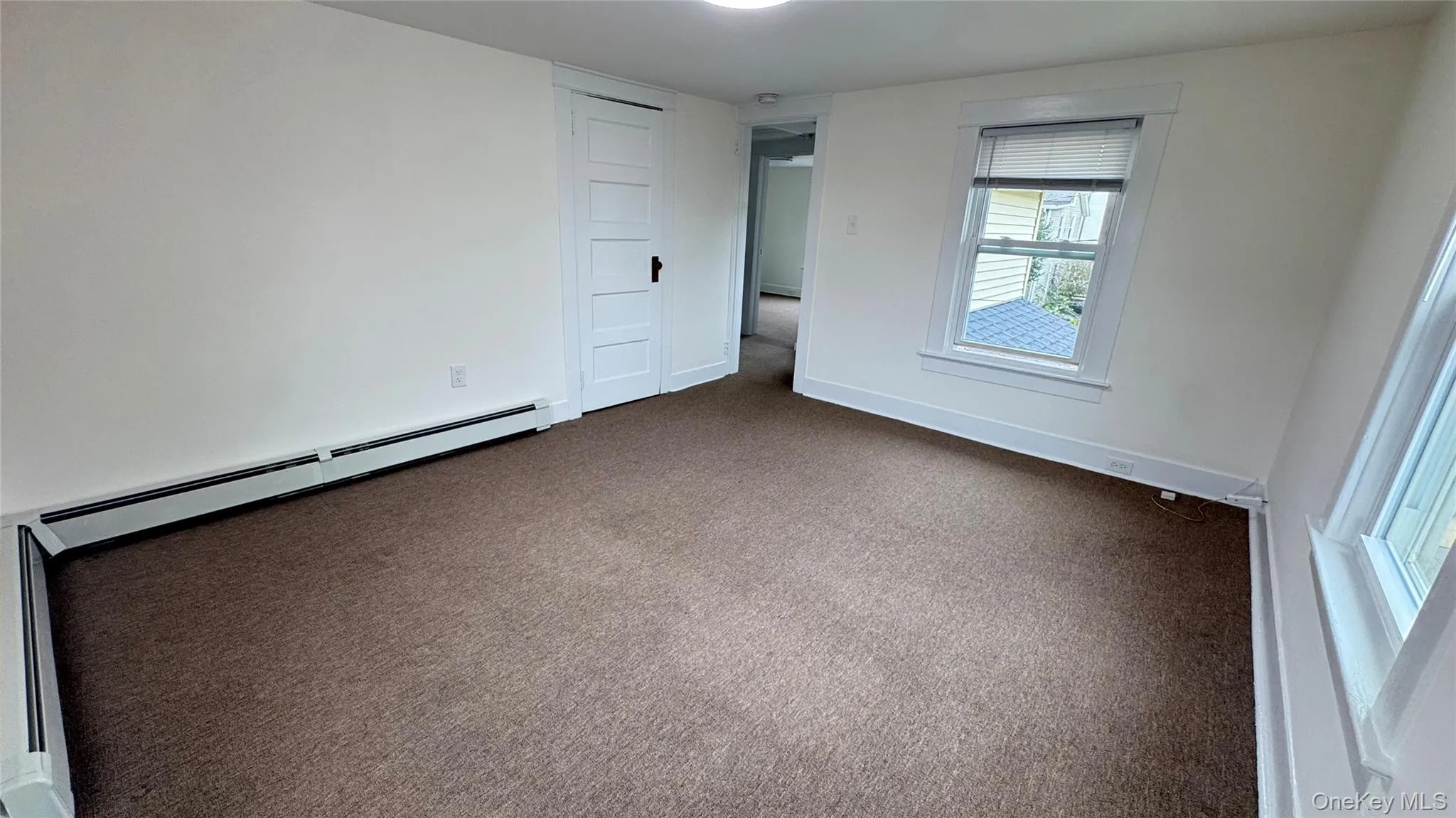 8 Colt Avenue, Babylon, NY, 1 Bedroom Bedrooms, 3 Rooms Rooms,1 BathroomBathrooms,Residential Lease,For Rent,Colt,0,1039613 8 Colt Avenue, Babylon, NY, 1 Bedroom Bedrooms, 3 Rooms Rooms,1 BathroomBathrooms,Residential Lease,For Rent,Colt,0,1039613