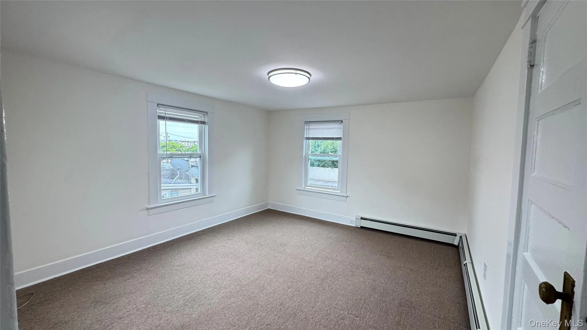 8 Colt Avenue, Babylon, NY, 1 Bedroom Bedrooms, 3 Rooms Rooms,1 BathroomBathrooms,Residential Lease,For Rent,Colt,0,1039613 8 Colt Avenue, Babylon, NY, 1 Bedroom Bedrooms, 3 Rooms Rooms,1 BathroomBathrooms,Residential Lease,For Rent,Colt,0,1039613