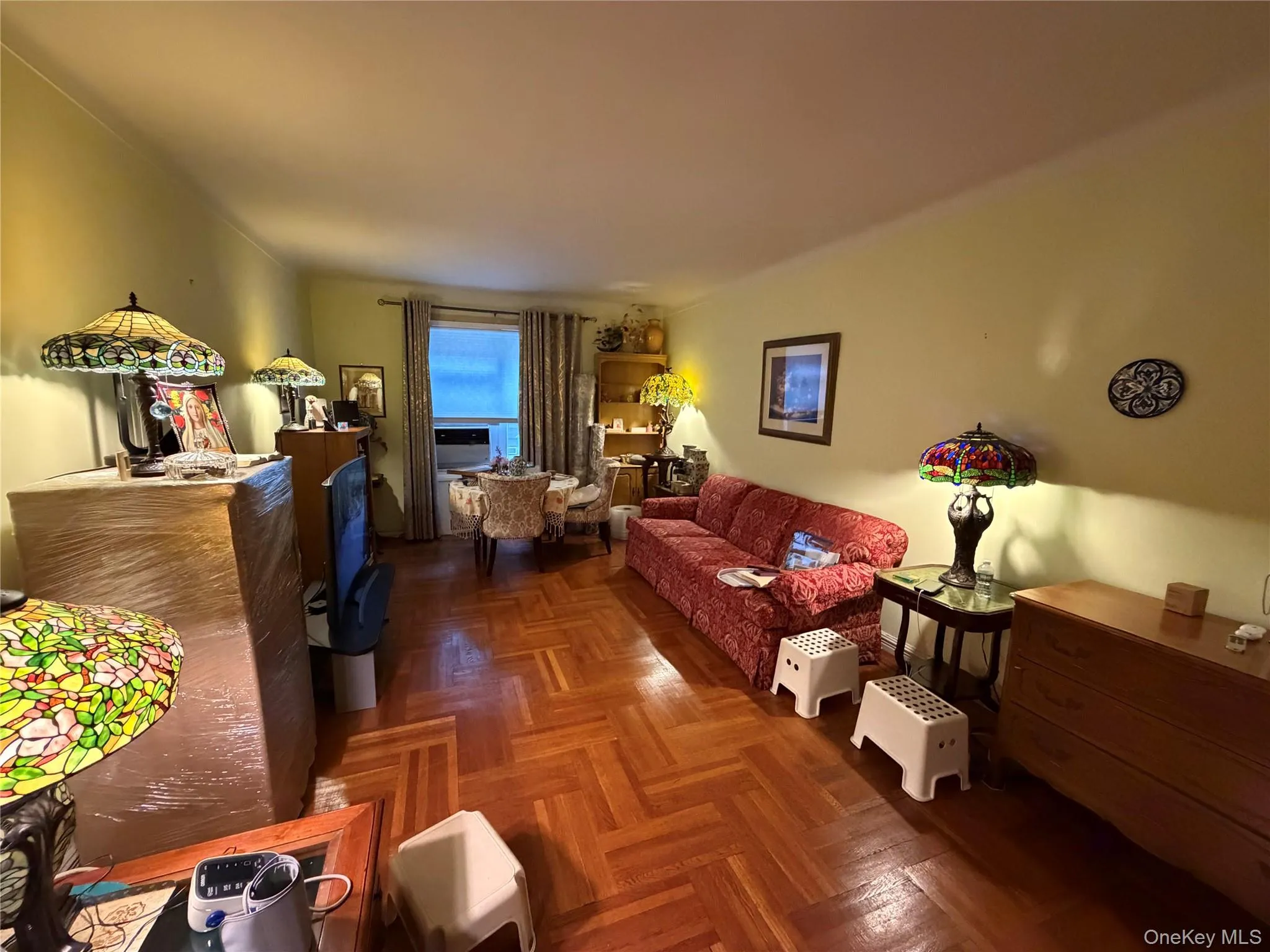 99-45 67th Road, New York, NY, 1 Bedroom Bedrooms, 5 Rooms Rooms,1 BathroomBathrooms,Residential,For Rent,67th Road,0,1039620 99-45 67th Road, New York, NY, 1 Bedroom Bedrooms, 5 Rooms Rooms,1 BathroomBathrooms,Residential,For Rent,67th Road,0,1039620