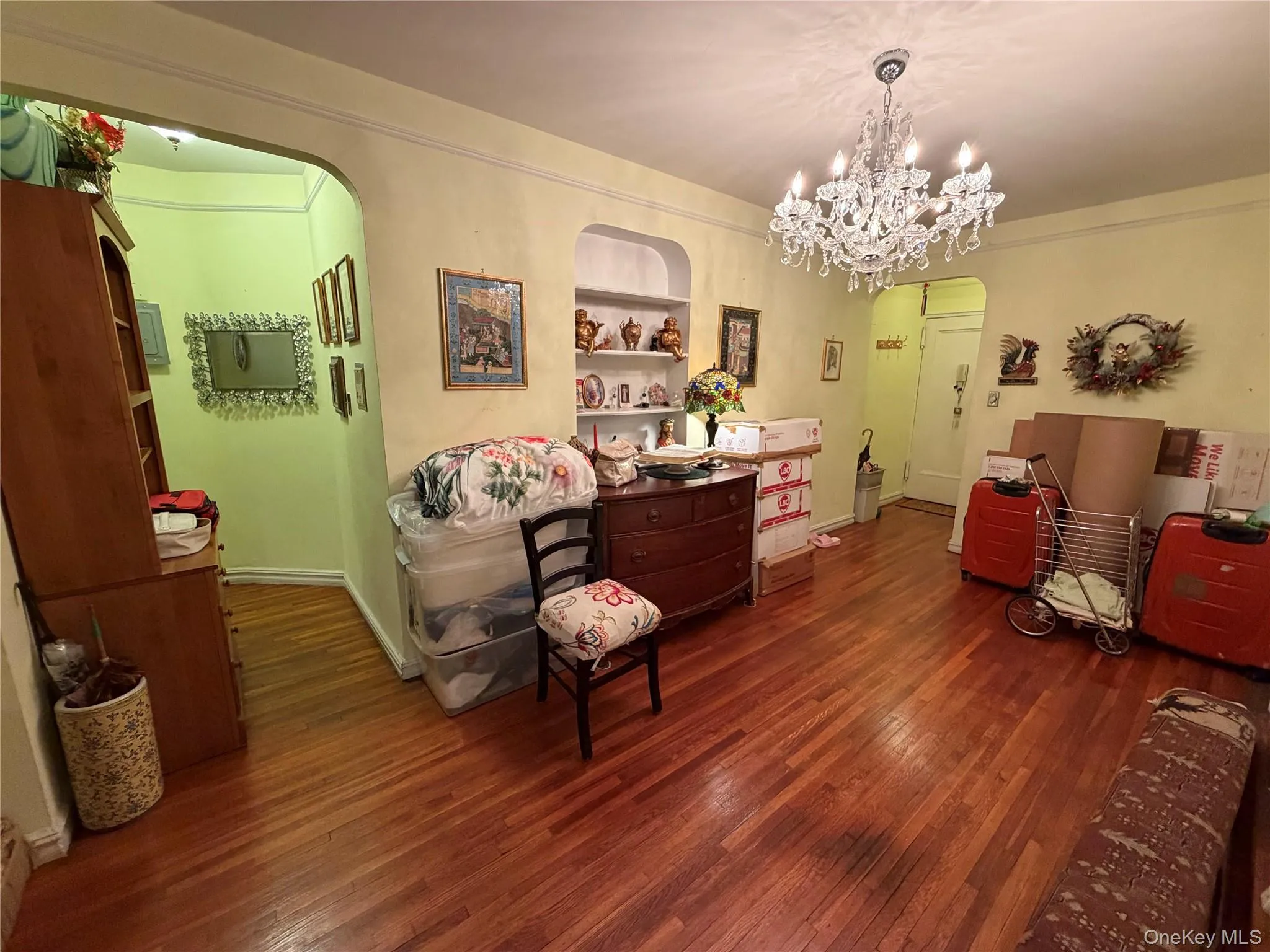 99-45 67th Road, New York, NY, 1 Bedroom Bedrooms, 5 Rooms Rooms,1 BathroomBathrooms,Residential,For Rent,67th Road,0,1039620 99-45 67th Road, New York, NY, 1 Bedroom Bedrooms, 5 Rooms Rooms,1 BathroomBathrooms,Residential,For Rent,67th Road,0,1039620