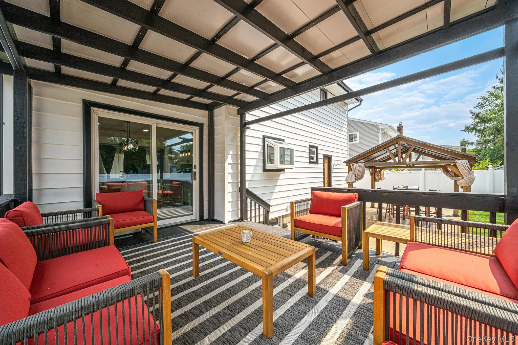 95 Colonial Drive, Oyster Bay, NY, 4 Bedrooms Bedrooms, 6 Rooms Rooms,2 BathroomsBathrooms,Residential,For Rent,Colonial,0,1039621 95 Colonial Drive, Oyster Bay, NY, 4 Bedrooms Bedrooms, 6 Rooms Rooms,2 BathroomsBathrooms,Residential,For Rent,Colonial,0,1039621