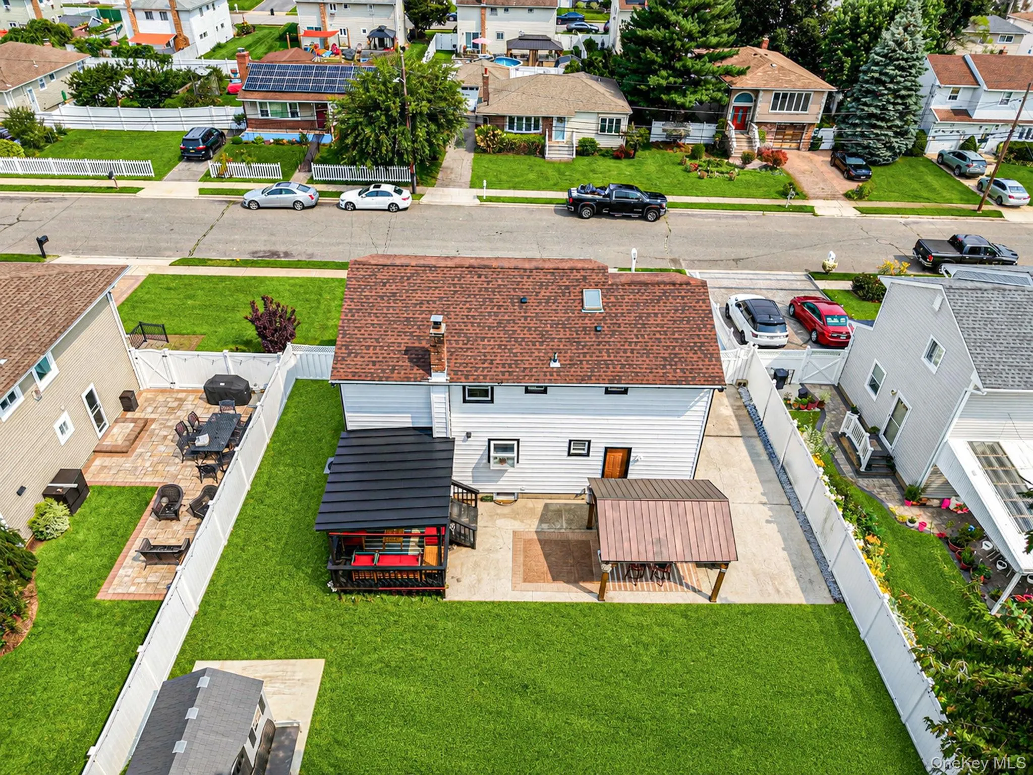 95 Colonial Drive, Oyster Bay, NY, 4 Bedrooms Bedrooms, 6 Rooms Rooms,2 BathroomsBathrooms,Residential,For Rent,Colonial,0,1039621 95 Colonial Drive, Oyster Bay, NY, 4 Bedrooms Bedrooms, 6 Rooms Rooms,2 BathroomsBathrooms,Residential,For Rent,Colonial,0,1039621