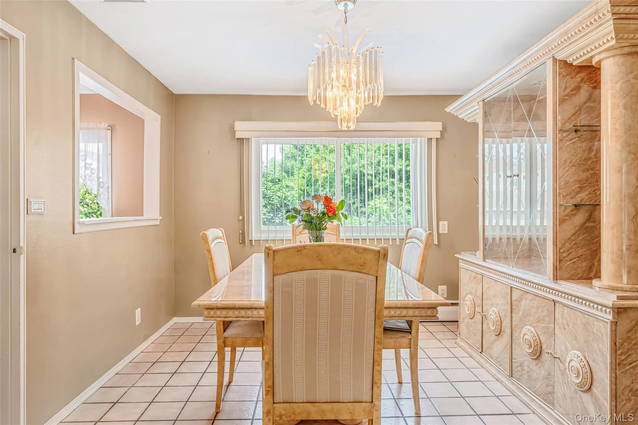 41 Orchard Street, Oyster Bay, NY, 4 Bedrooms Bedrooms, 8 Rooms Rooms,1 BathroomBathrooms,Residential,For Rent,Orchard,0,1039624 41 Orchard Street, Oyster Bay, NY, 4 Bedrooms Bedrooms, 8 Rooms Rooms,1 BathroomBathrooms,Residential,For Rent,Orchard,0,1039624