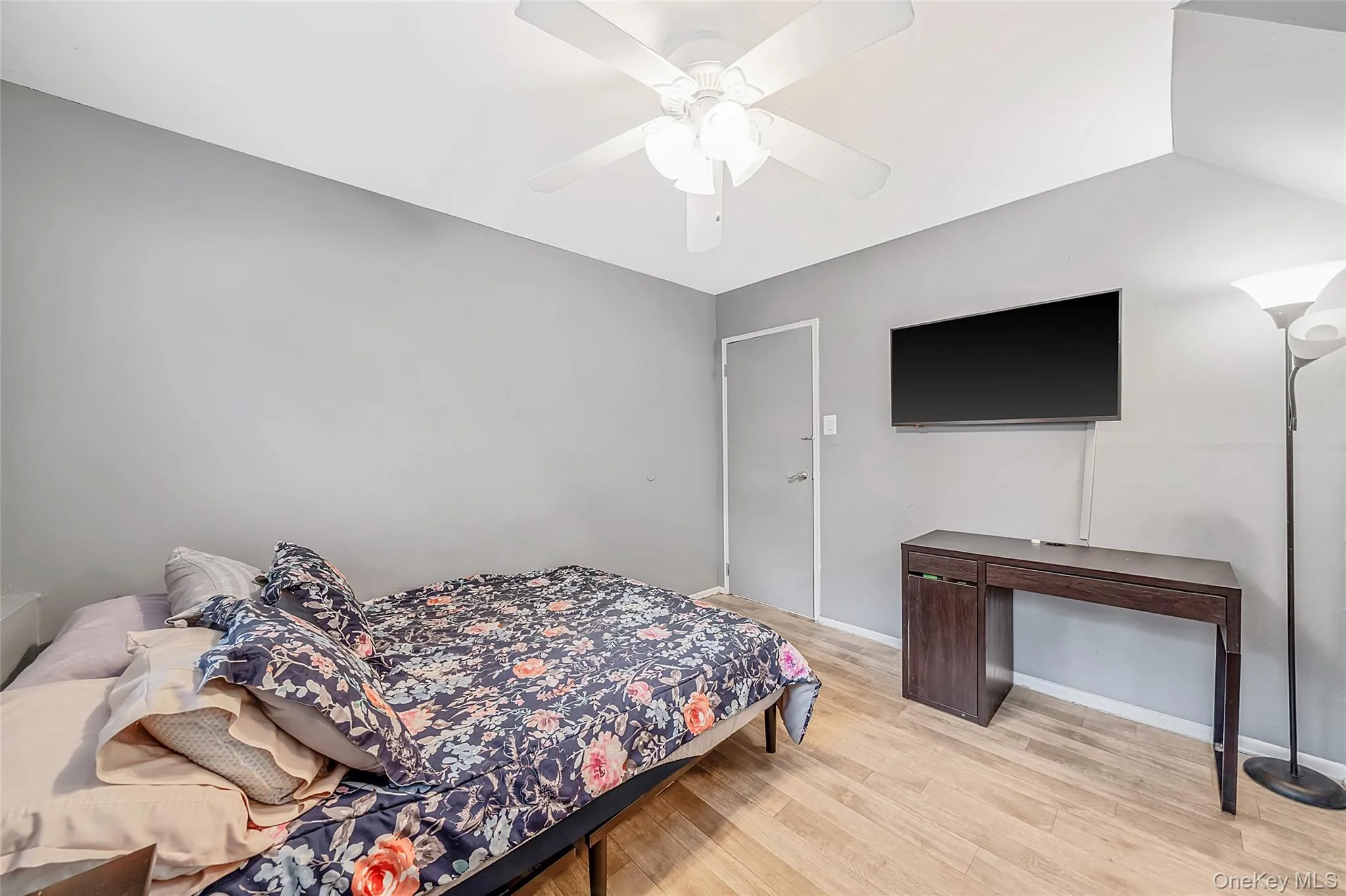 41 Orchard Street, Oyster Bay, NY, 4 Bedrooms Bedrooms, 8 Rooms Rooms,1 BathroomBathrooms,Residential,For Rent,Orchard,0,1039624 41 Orchard Street, Oyster Bay, NY, 4 Bedrooms Bedrooms, 8 Rooms Rooms,1 BathroomBathrooms,Residential,For Rent,Orchard,0,1039624