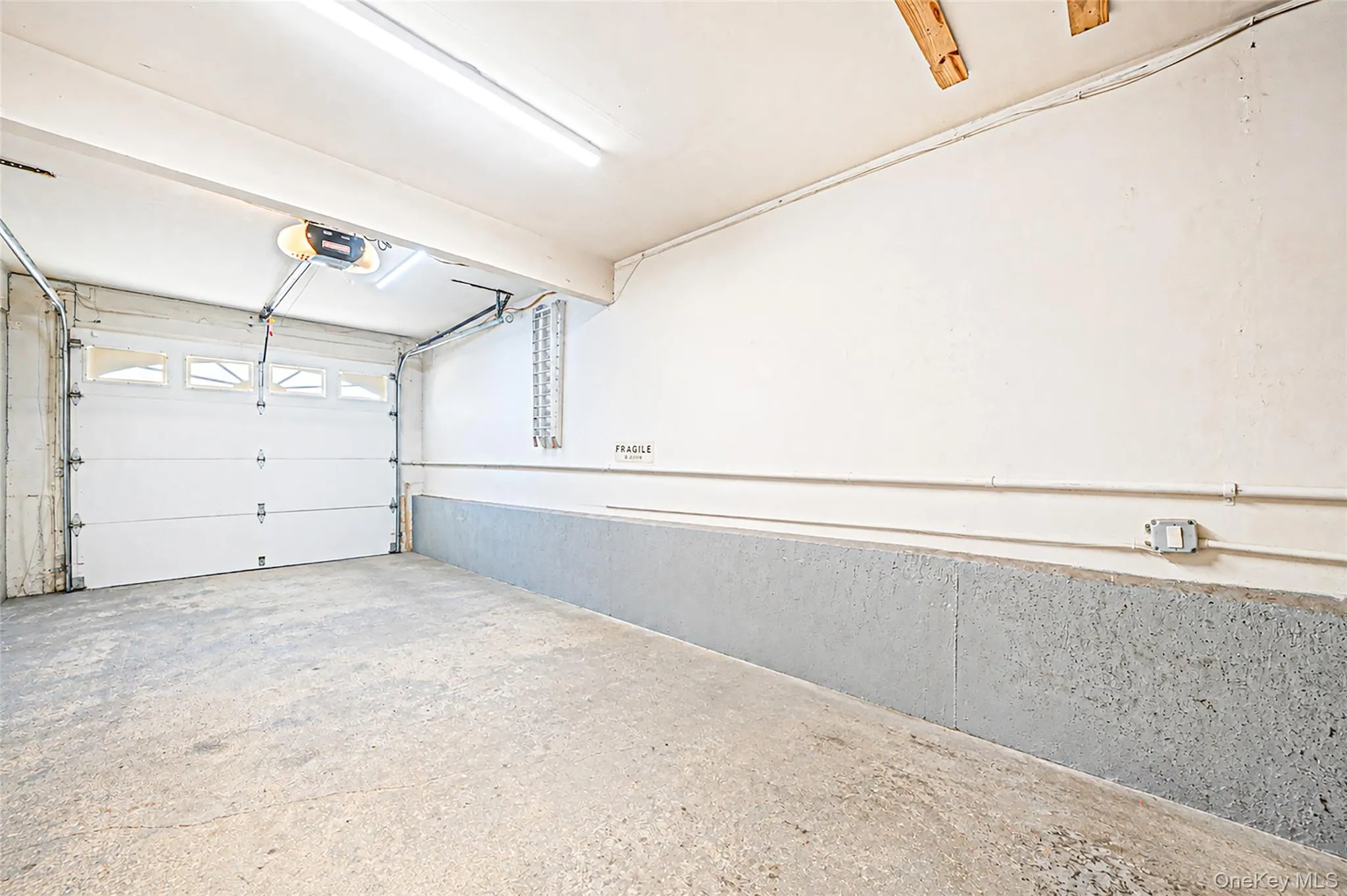 41 Orchard Street, Oyster Bay, NY, 4 Bedrooms Bedrooms, 8 Rooms Rooms,1 BathroomBathrooms,Residential,For Rent,Orchard,0,1039624 41 Orchard Street, Oyster Bay, NY, 4 Bedrooms Bedrooms, 8 Rooms Rooms,1 BathroomBathrooms,Residential,For Rent,Orchard,0,1039624