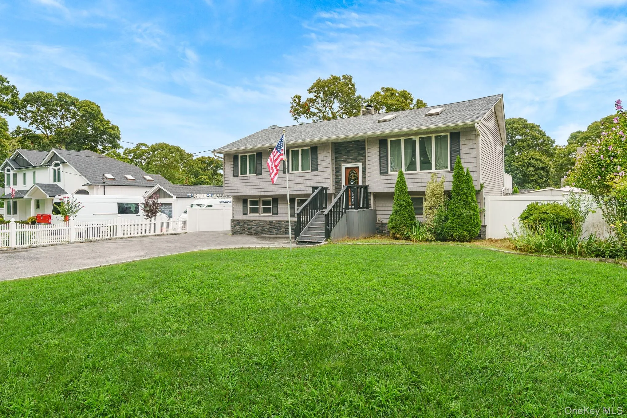 341 Avenue B, Brookhaven, NY, 5 Bedrooms Bedrooms, 10 Rooms Rooms,2 BathroomsBathrooms,Residential,For Rent,Avenue B,0,1039625 341 Avenue B, Brookhaven, NY, 5 Bedrooms Bedrooms, 10 Rooms Rooms,2 BathroomsBathrooms,Residential,For Rent,Avenue B,0,1039625