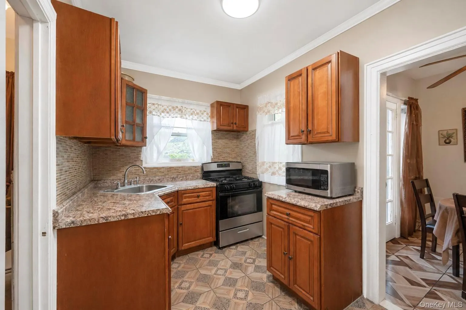 12028 178th Street, New York, NY, 3 Bedrooms Bedrooms, 7 Rooms Rooms,2 BathroomsBathrooms,Residential,For Rent,178th,0,1039626 12028 178th Street, New York, NY, 3 Bedrooms Bedrooms, 7 Rooms Rooms,2 BathroomsBathrooms,Residential,For Rent,178th,0,1039626