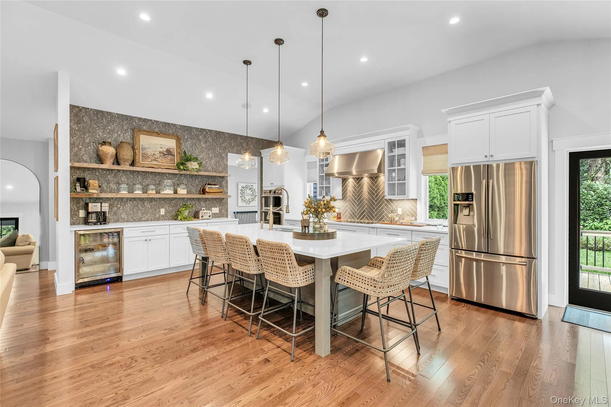 7 Ridge Drive, Huntington, NY, 4 Bedrooms Bedrooms, 10 Rooms Rooms,3 BathroomsBathrooms,Residential,For Rent,Ridge,0,1039630 7 Ridge Drive, Huntington, NY, 4 Bedrooms Bedrooms, 10 Rooms Rooms,3 BathroomsBathrooms,Residential,For Rent,Ridge,0,1039630