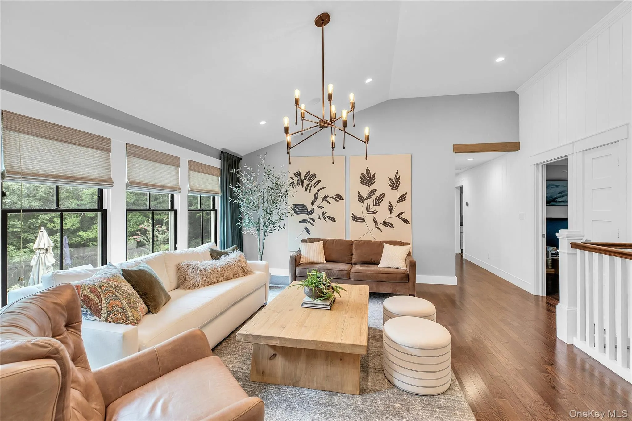 7 Ridge Drive, Huntington, NY, 4 Bedrooms Bedrooms, 10 Rooms Rooms,3 BathroomsBathrooms,Residential,For Rent,Ridge,0,1039630 7 Ridge Drive, Huntington, NY, 4 Bedrooms Bedrooms, 10 Rooms Rooms,3 BathroomsBathrooms,Residential,For Rent,Ridge,0,1039630