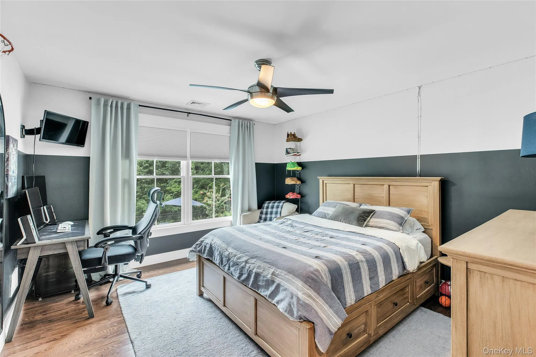 7 Ridge Drive, Huntington, NY, 4 Bedrooms Bedrooms, 10 Rooms Rooms,3 BathroomsBathrooms,Residential,For Rent,Ridge,0,1039630 7 Ridge Drive, Huntington, NY, 4 Bedrooms Bedrooms, 10 Rooms Rooms,3 BathroomsBathrooms,Residential,For Rent,Ridge,0,1039630