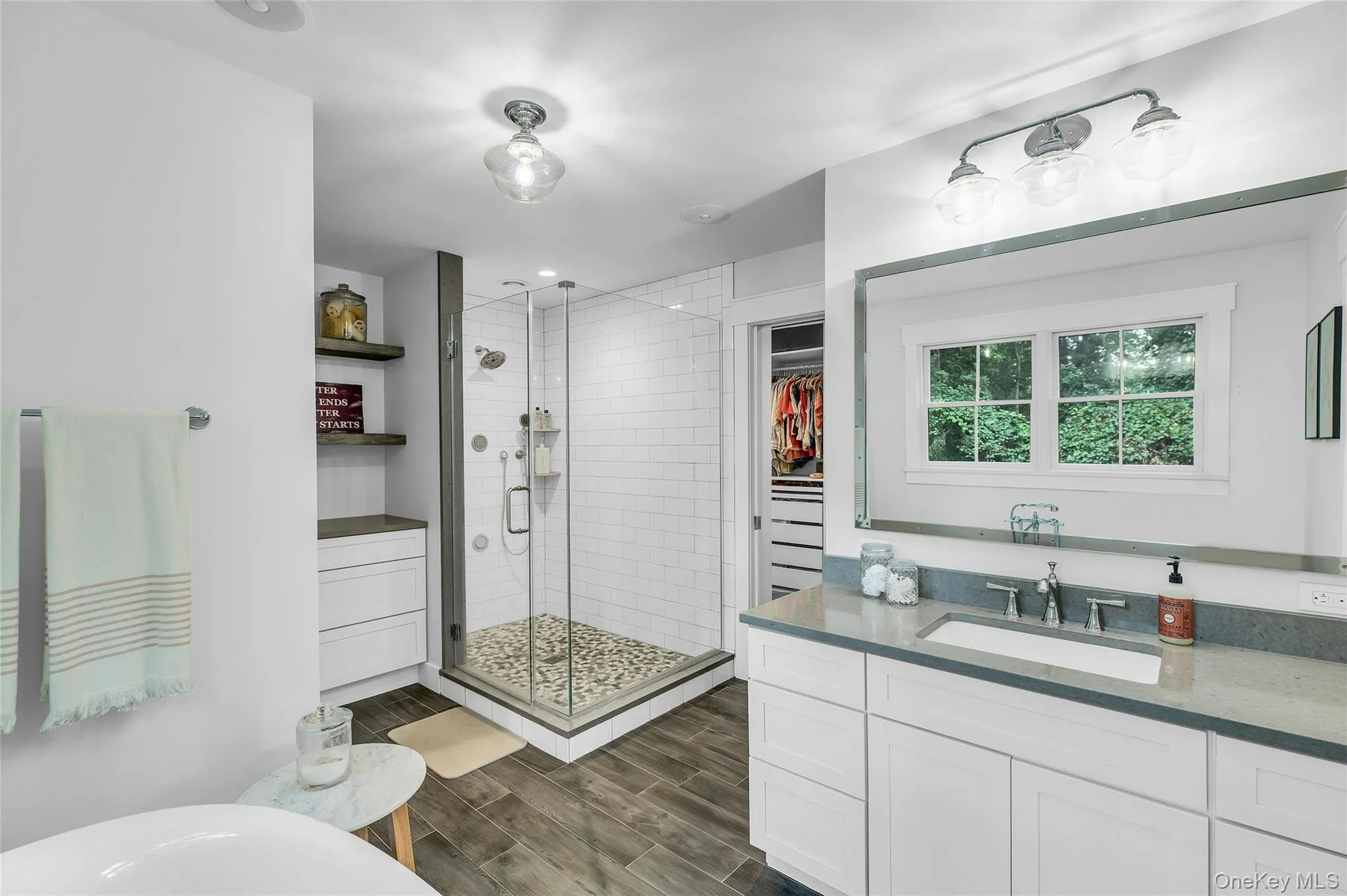7 Ridge Drive, Huntington, NY, 4 Bedrooms Bedrooms, 10 Rooms Rooms,3 BathroomsBathrooms,Residential,For Rent,Ridge,0,1039630 7 Ridge Drive, Huntington, NY, 4 Bedrooms Bedrooms, 10 Rooms Rooms,3 BathroomsBathrooms,Residential,For Rent,Ridge,0,1039630