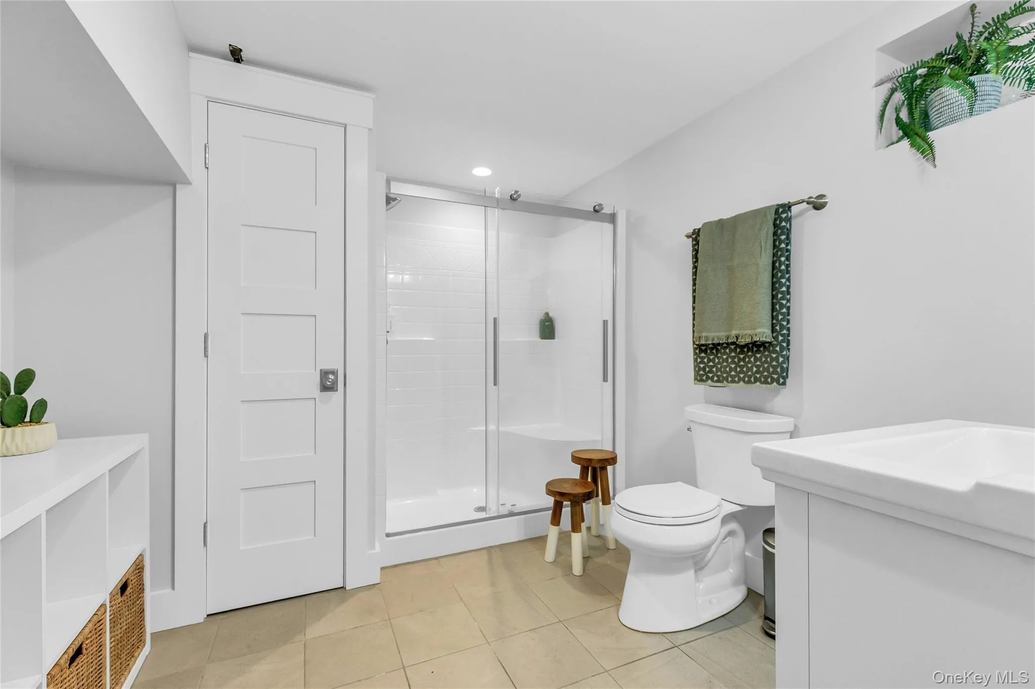 7 Ridge Drive, Huntington, NY, 4 Bedrooms Bedrooms, 10 Rooms Rooms,3 BathroomsBathrooms,Residential,For Rent,Ridge,0,1039630 7 Ridge Drive, Huntington, NY, 4 Bedrooms Bedrooms, 10 Rooms Rooms,3 BathroomsBathrooms,Residential,For Rent,Ridge,0,1039630