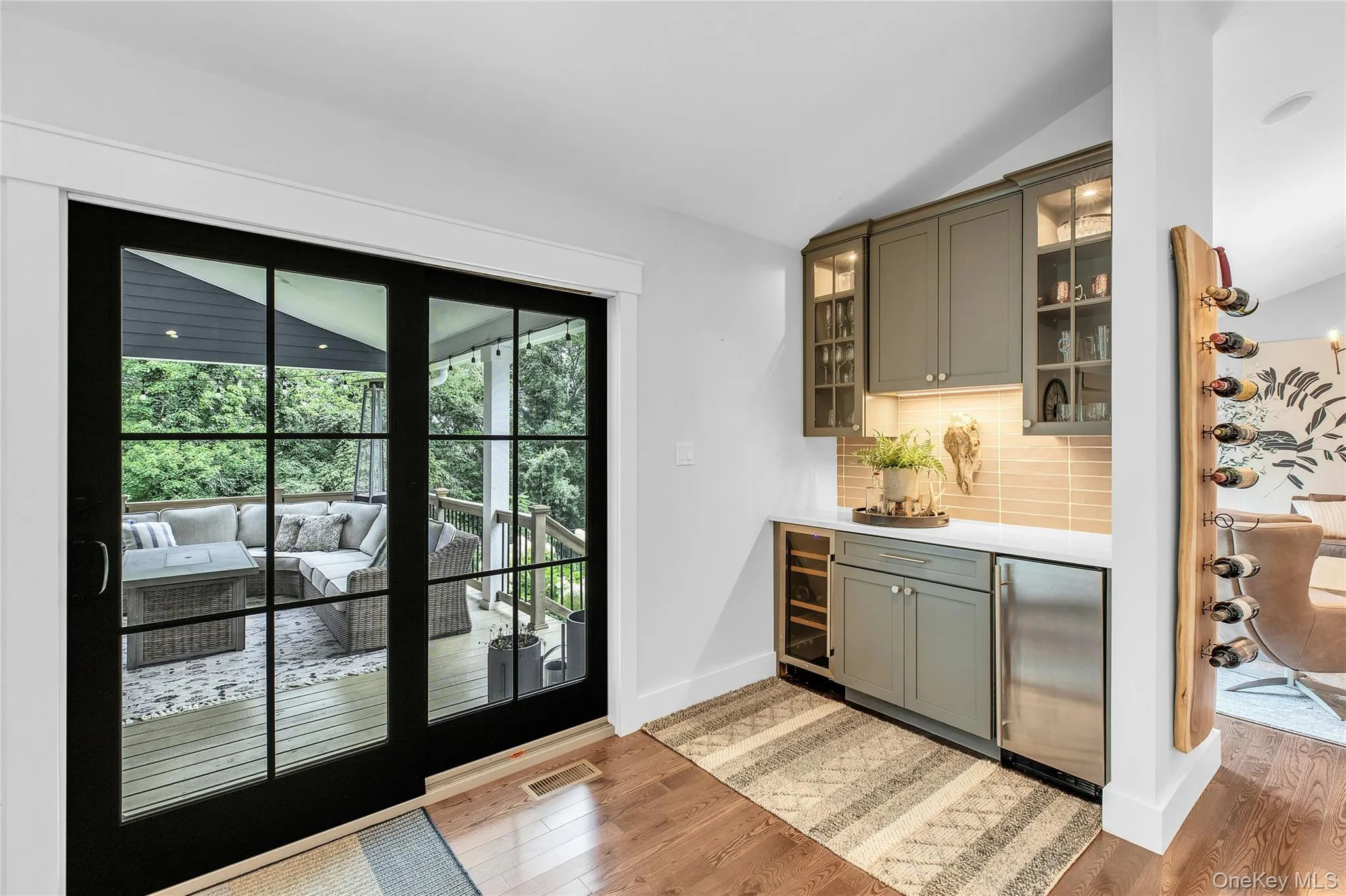7 Ridge Drive, Huntington, NY, 4 Bedrooms Bedrooms, 10 Rooms Rooms,3 BathroomsBathrooms,Residential,For Rent,Ridge,0,1039630 7 Ridge Drive, Huntington, NY, 4 Bedrooms Bedrooms, 10 Rooms Rooms,3 BathroomsBathrooms,Residential,For Rent,Ridge,0,1039630