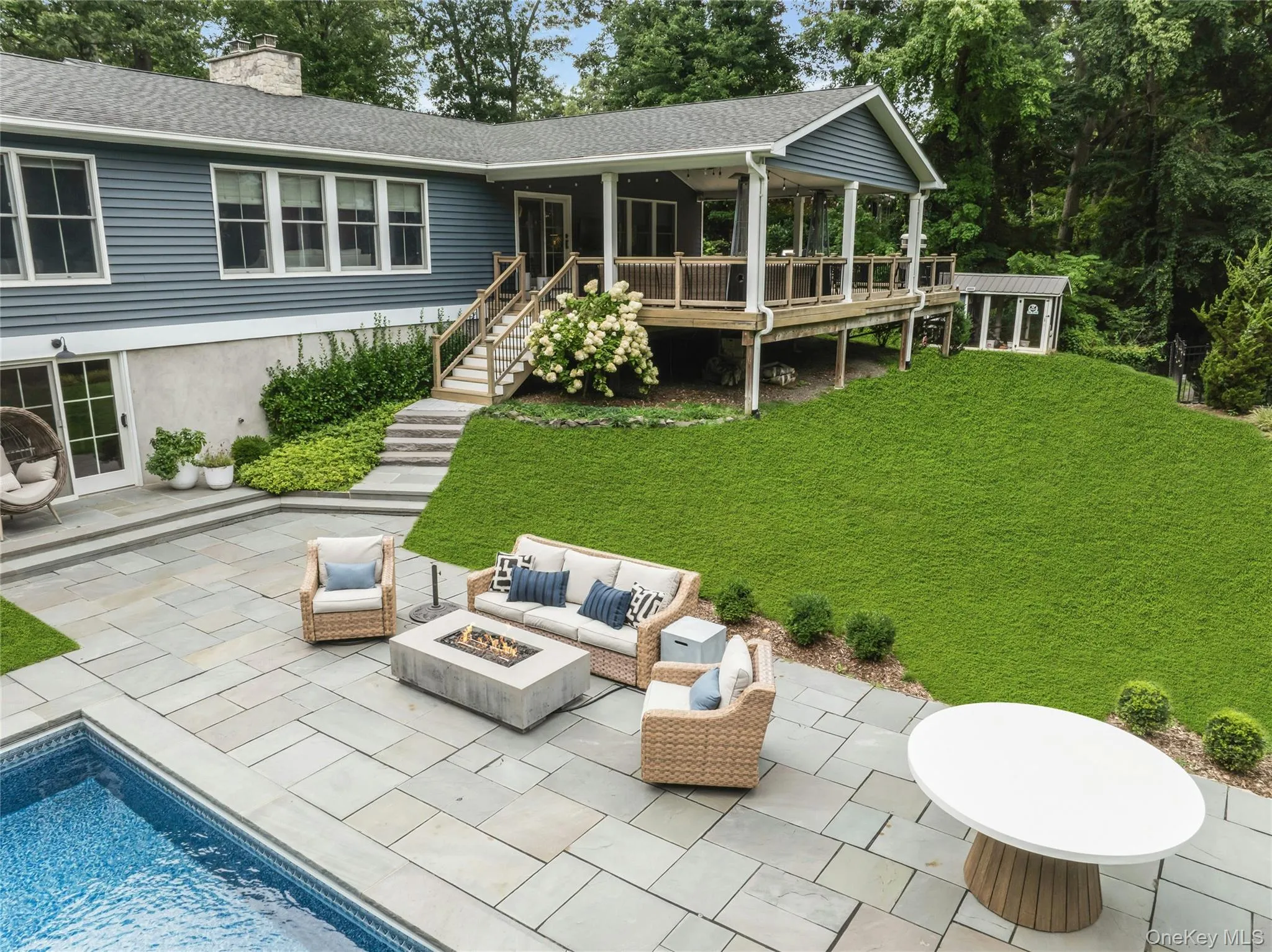 7 Ridge Drive, Huntington, NY, 4 Bedrooms Bedrooms, 10 Rooms Rooms,3 BathroomsBathrooms,Residential,For Rent,Ridge,0,1039630 7 Ridge Drive, Huntington, NY, 4 Bedrooms Bedrooms, 10 Rooms Rooms,3 BathroomsBathrooms,Residential,For Rent,Ridge,0,1039630