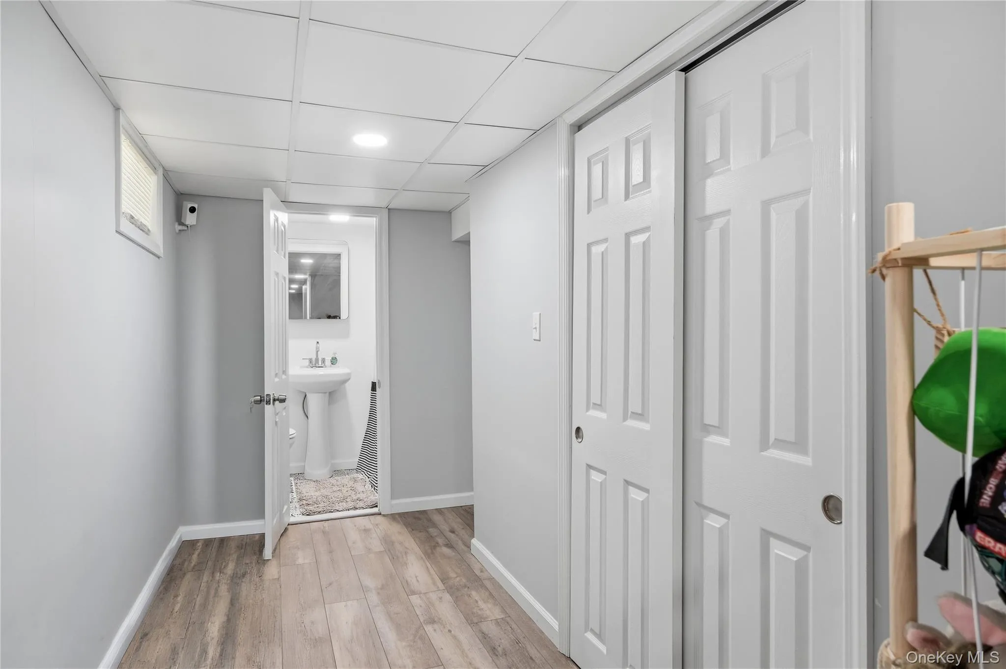 3 Herd Lane, Brookhaven, NY, 4 Bedrooms Bedrooms, 8 Rooms Rooms,2 BathroomsBathrooms,Residential,For Rent,Herd,0,1039635 3 Herd Lane, Brookhaven, NY, 4 Bedrooms Bedrooms, 8 Rooms Rooms,2 BathroomsBathrooms,Residential,For Rent,Herd,0,1039635