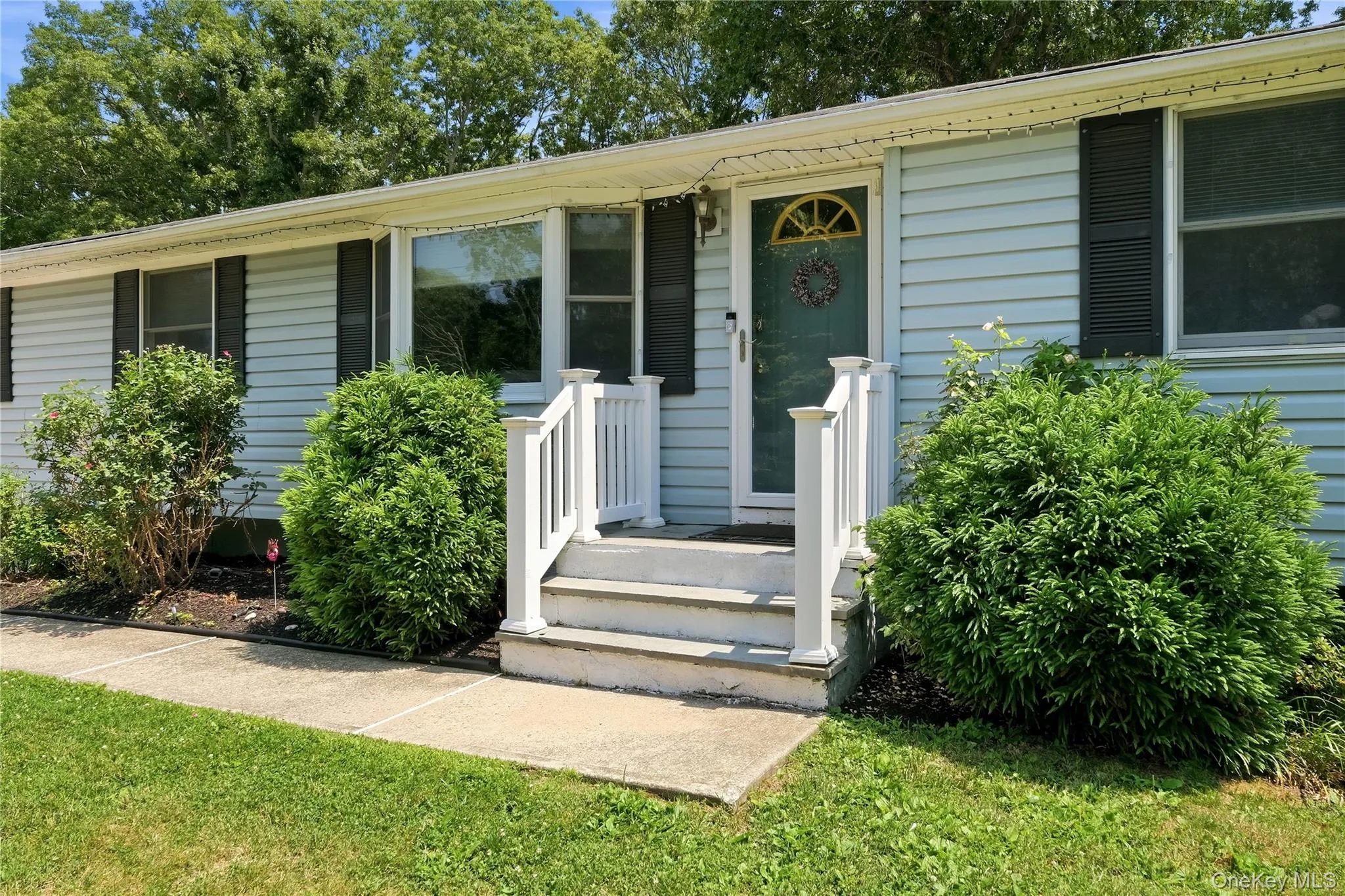 3 Herd Lane, Brookhaven, NY, 4 Bedrooms Bedrooms, 8 Rooms Rooms,2 BathroomsBathrooms,Residential,For Rent,Herd,0,1039635 3 Herd Lane, Brookhaven, NY, 4 Bedrooms Bedrooms, 8 Rooms Rooms,2 BathroomsBathrooms,Residential,For Rent,Herd,0,1039635