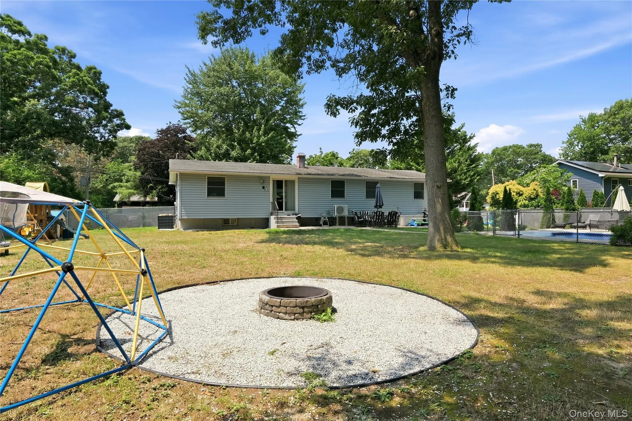 3 Herd Lane, Brookhaven, NY, 4 Bedrooms Bedrooms, 8 Rooms Rooms,2 BathroomsBathrooms,Residential,For Rent,Herd,0,1039635 3 Herd Lane, Brookhaven, NY, 4 Bedrooms Bedrooms, 8 Rooms Rooms,2 BathroomsBathrooms,Residential,For Rent,Herd,0,1039635