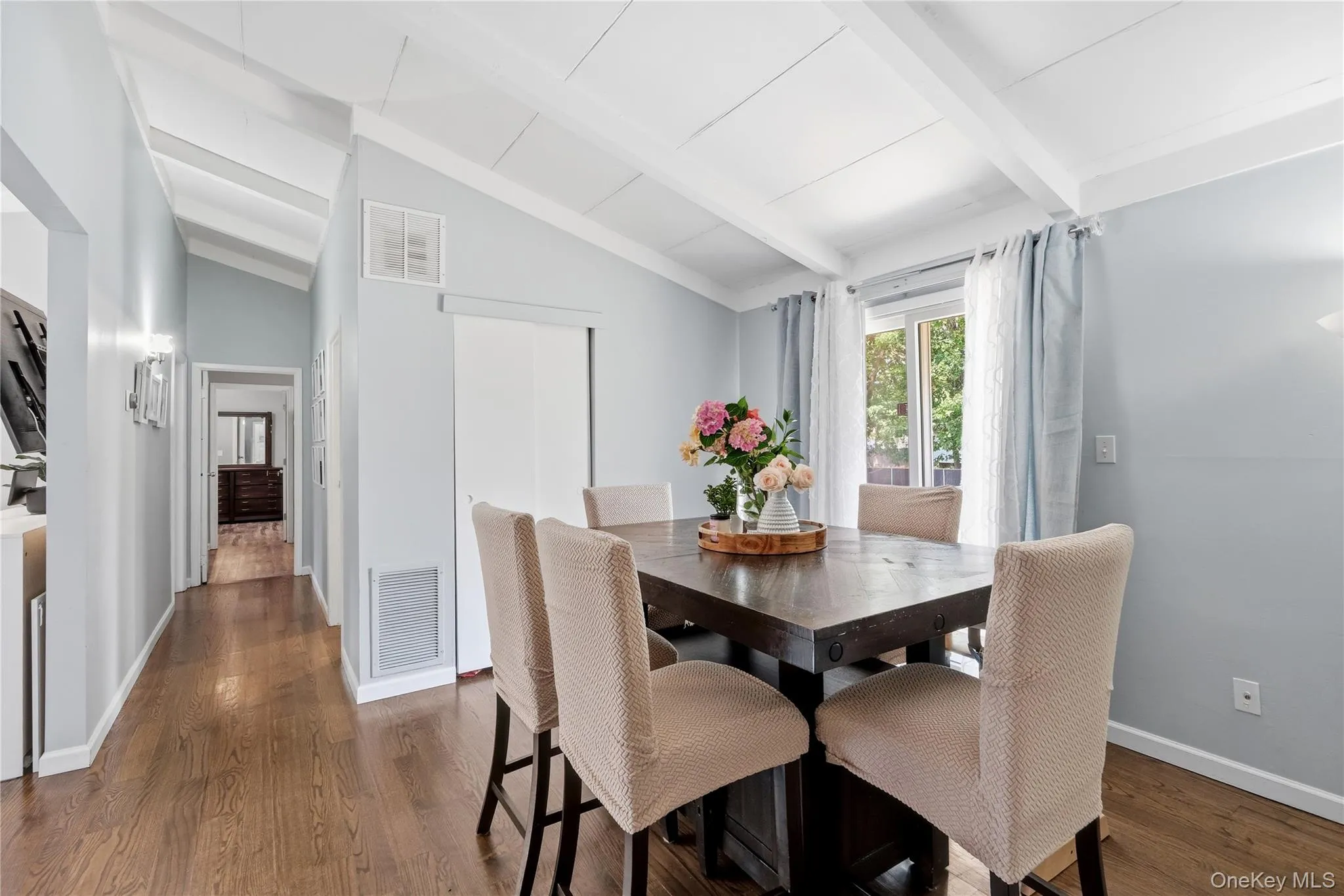 3 Herd Lane, Brookhaven, NY, 4 Bedrooms Bedrooms, 8 Rooms Rooms,2 BathroomsBathrooms,Residential,For Rent,Herd,0,1039635 3 Herd Lane, Brookhaven, NY, 4 Bedrooms Bedrooms, 8 Rooms Rooms,2 BathroomsBathrooms,Residential,For Rent,Herd,0,1039635